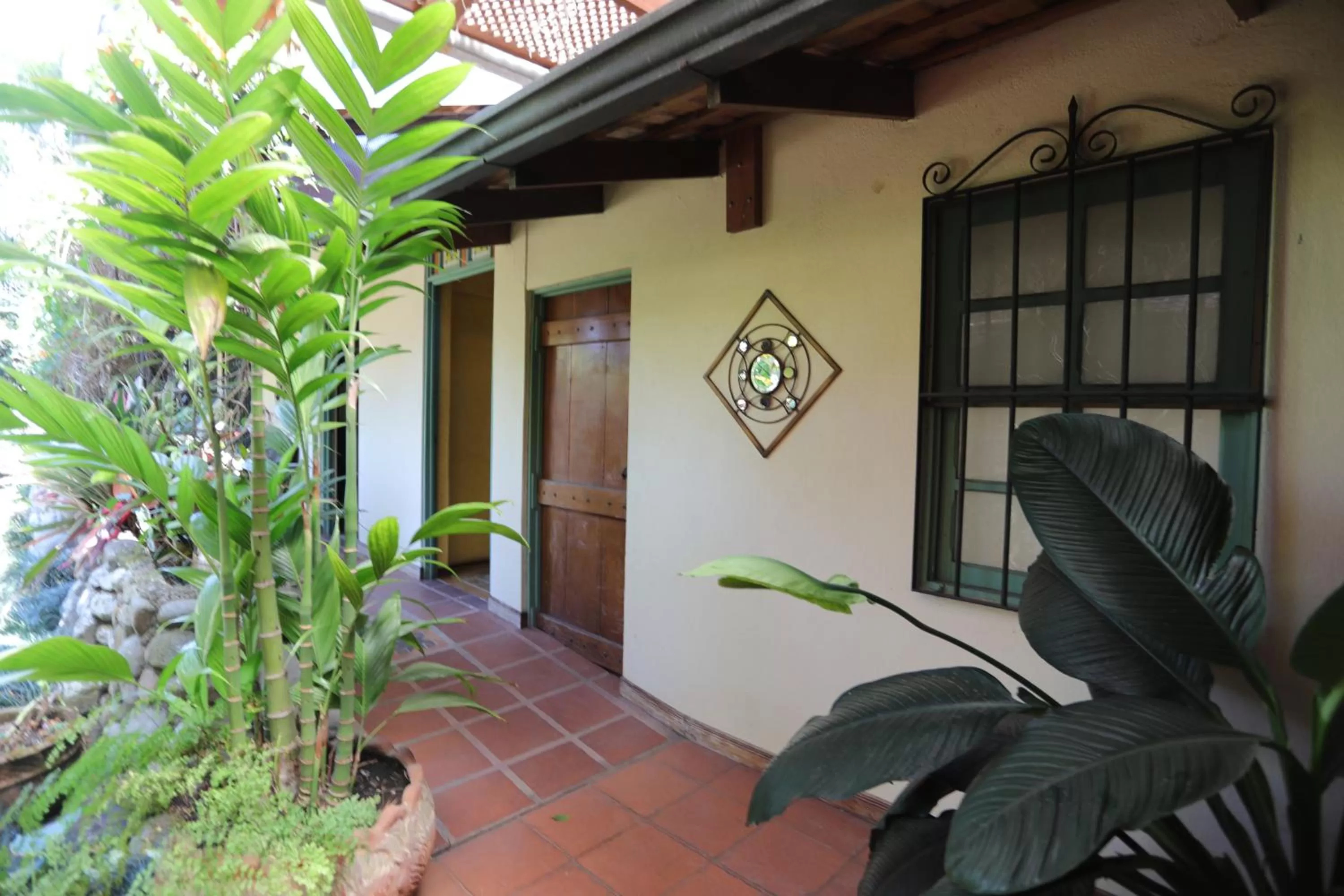 Patio in Tierra Magica B&B and Art Studio