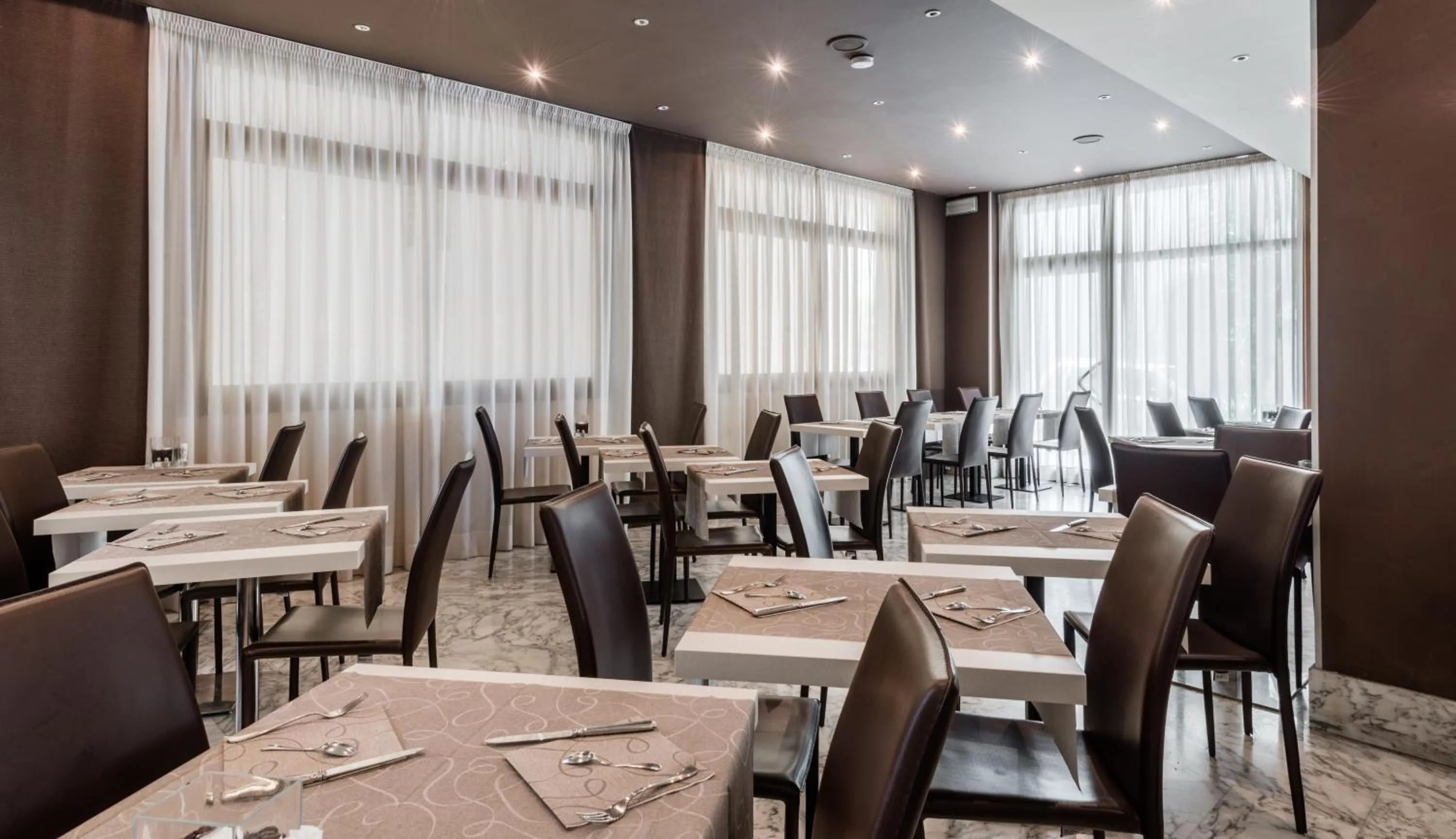 Food and drinks in Hotel Montebello