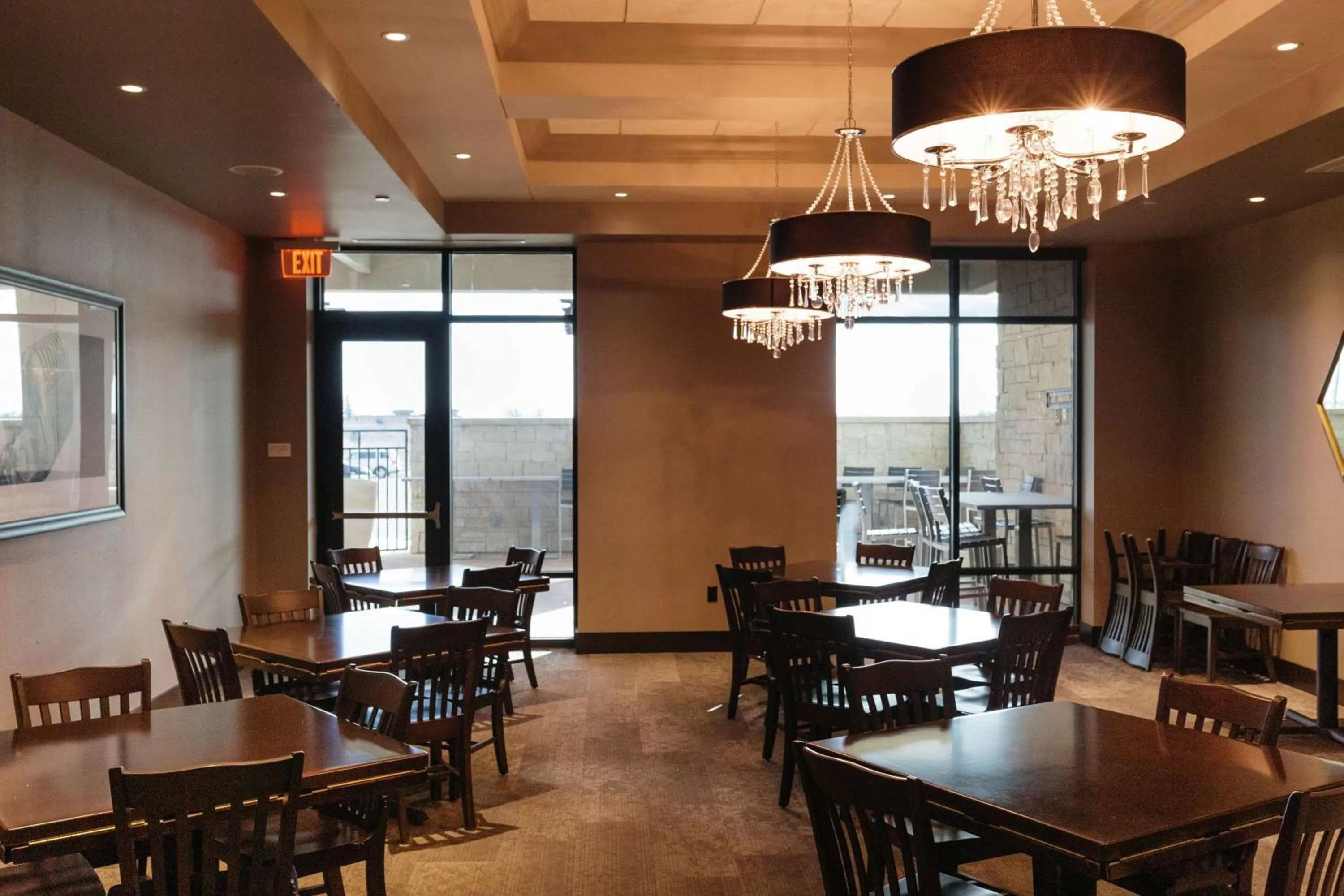 Restaurant/places to eat in Hilton Garden Inn Madison Sun Prairie