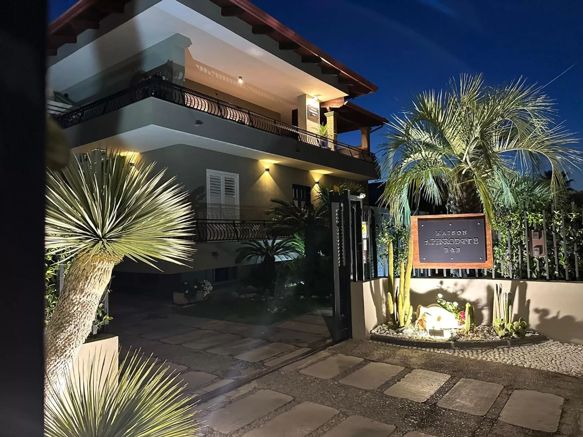 Property Building in Maison Aphrodite