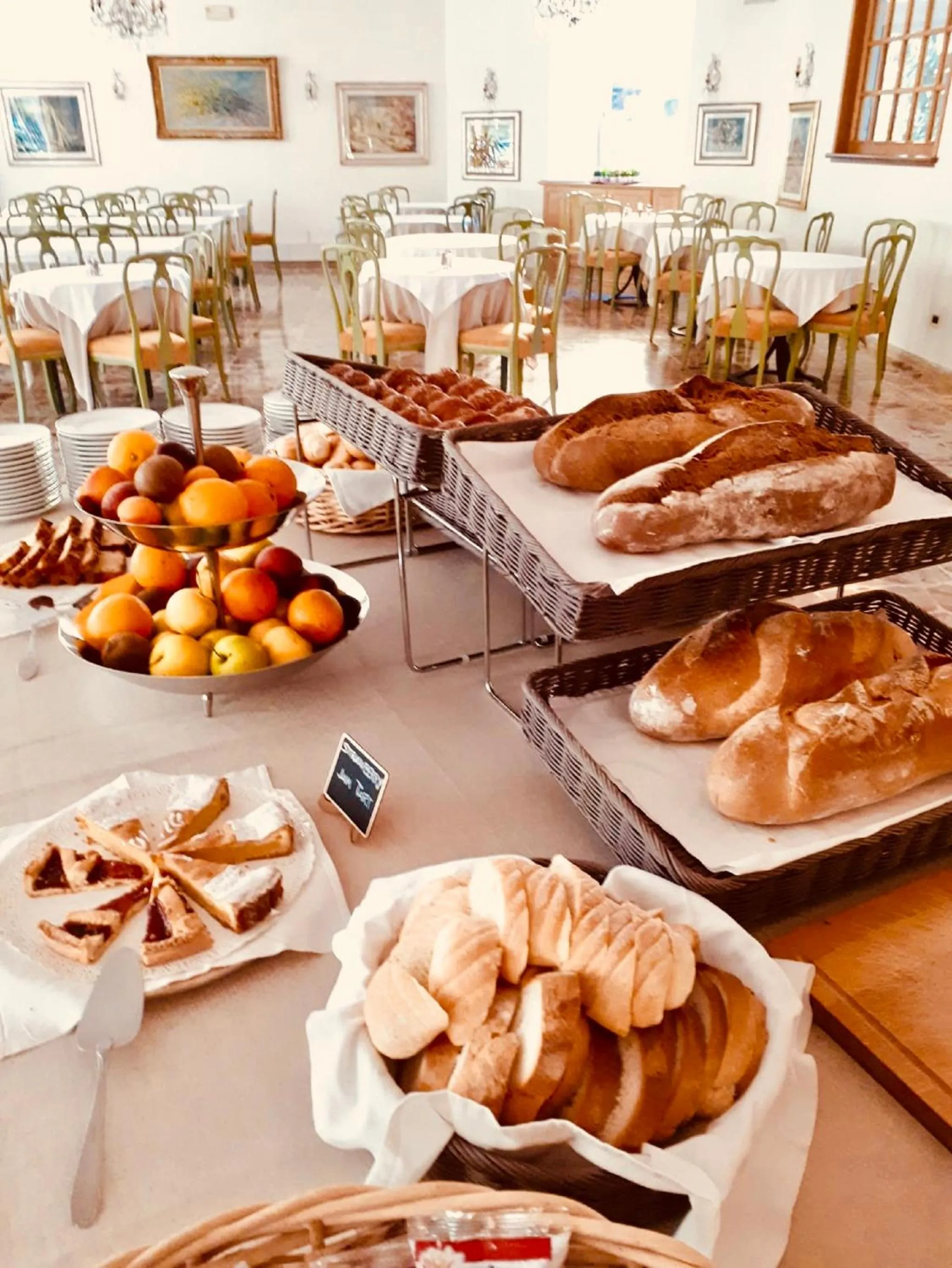 Buffet breakfast in Hotel Royal