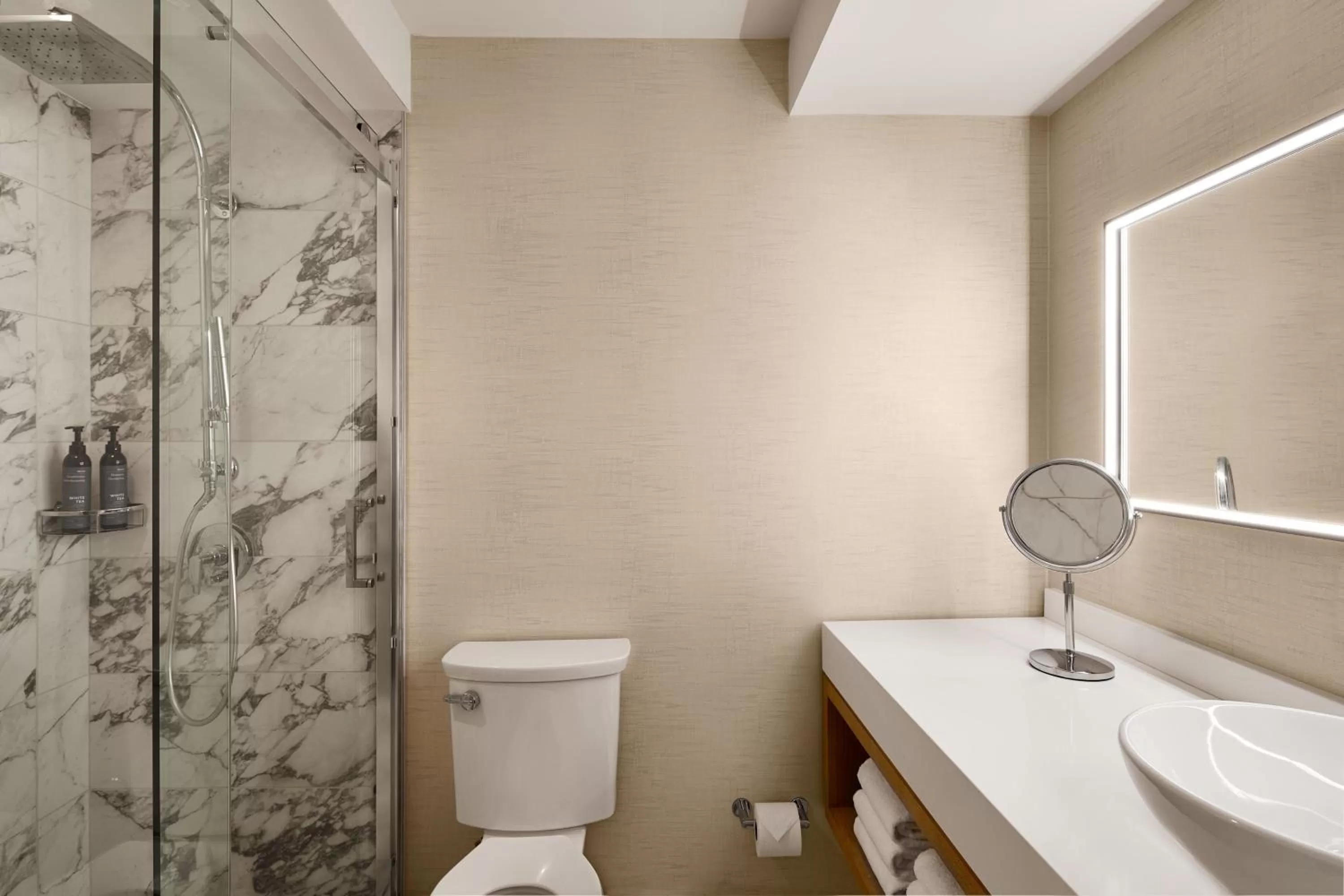 Photo of the whole room in The Westin San Francisco Airport