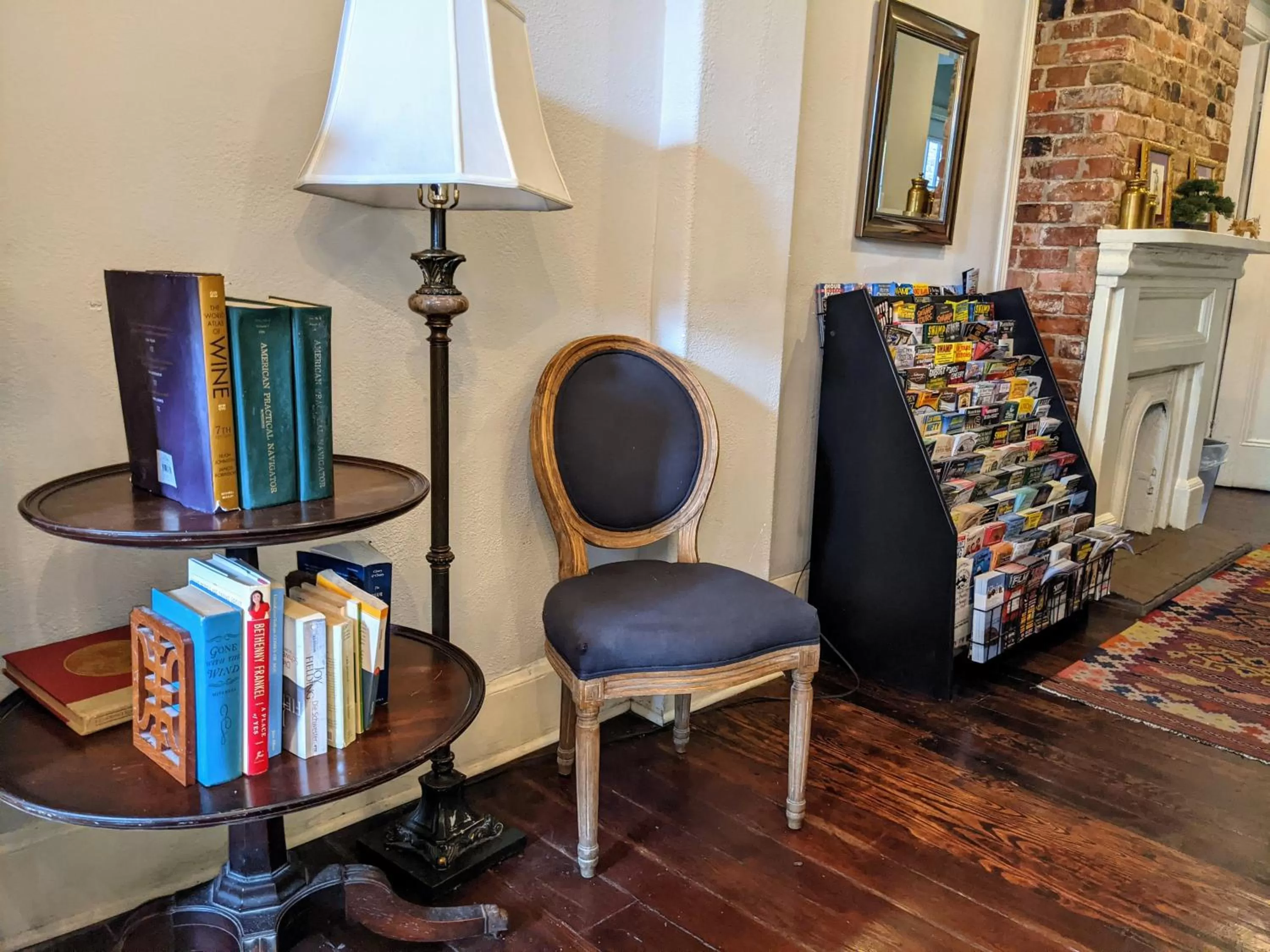 Lobby or reception in Balcony Guest House