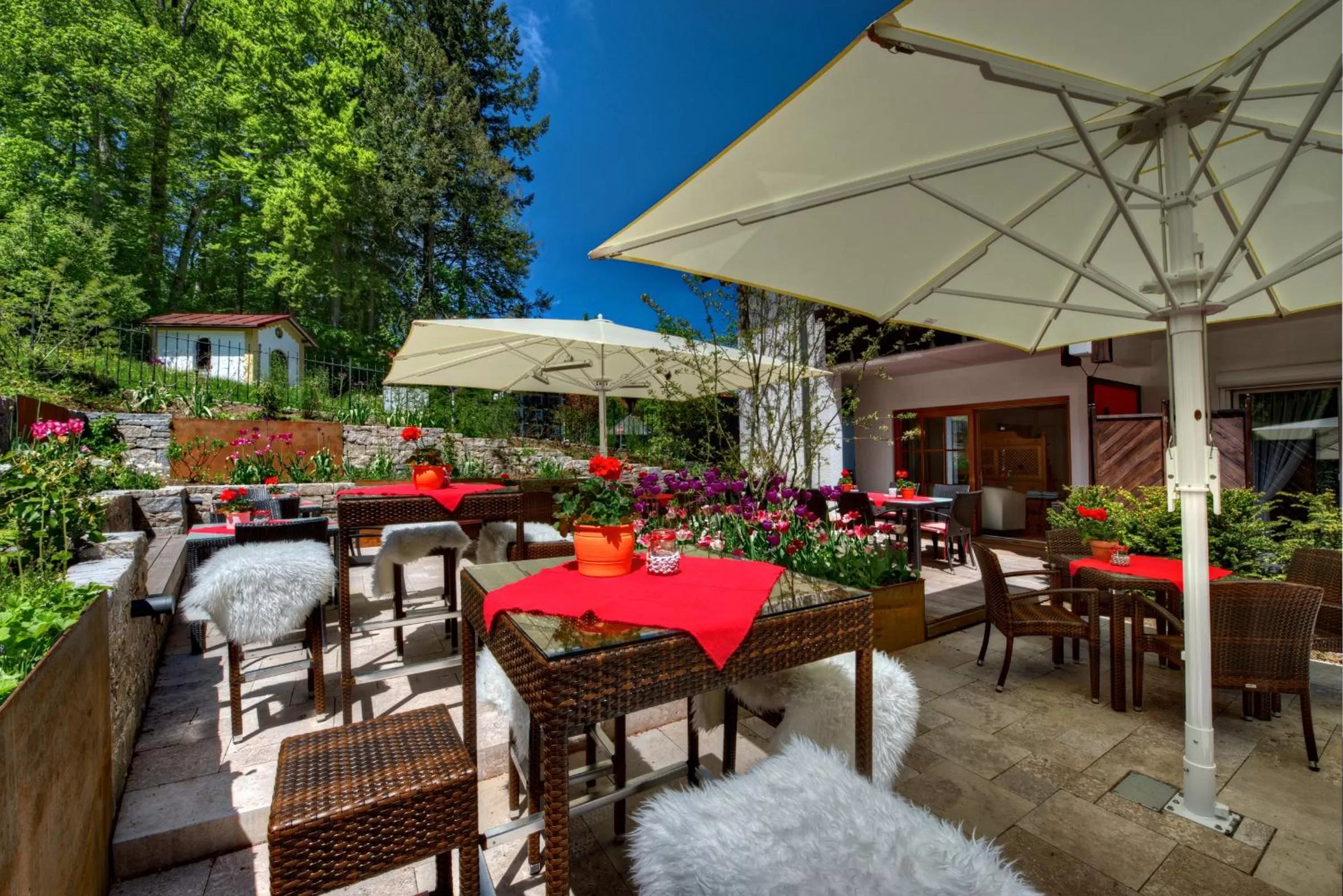 Garden, Restaurant/Places to Eat in DIANA Naturpark Hotel - mit Oberstaufen Plus Golf-Gästekarte