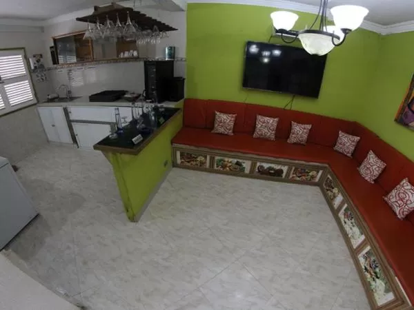 Kitchen or kitchenette in Casa Royal Palm Inn