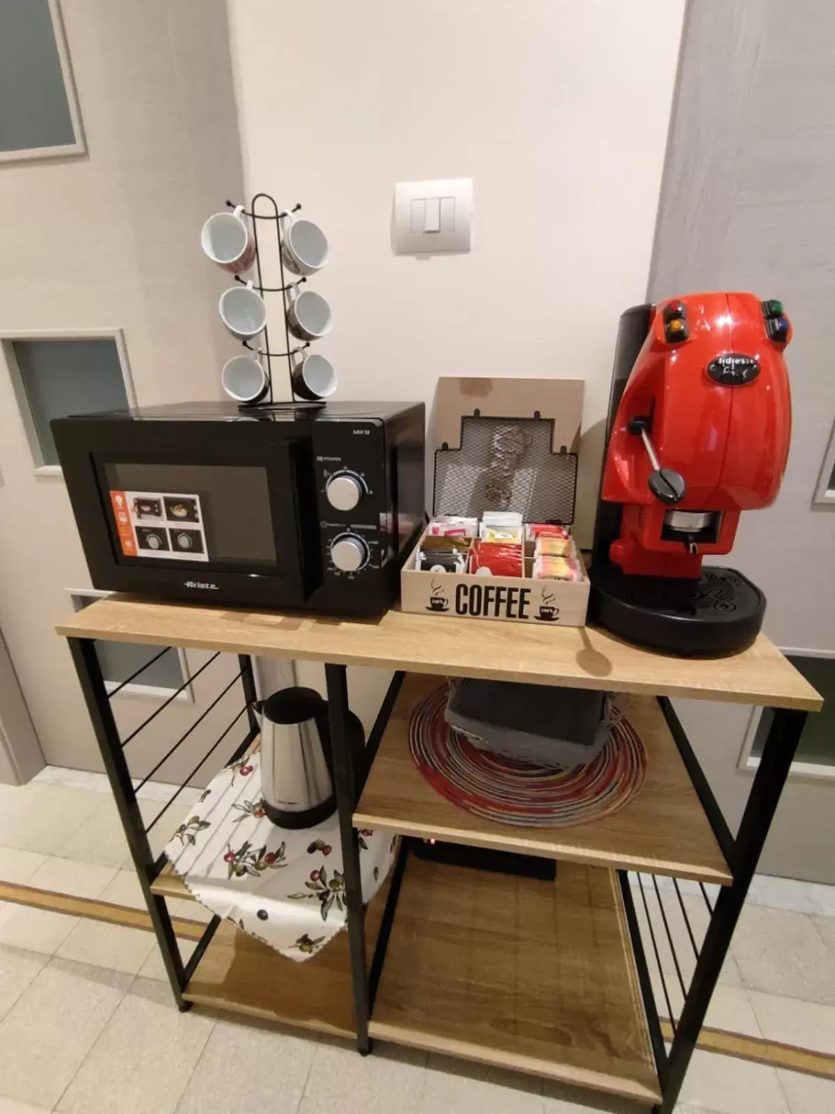 Double Room with Shared Bathroom in Room Sixty One Double Room with Shared Bathroom in Room Sixty One