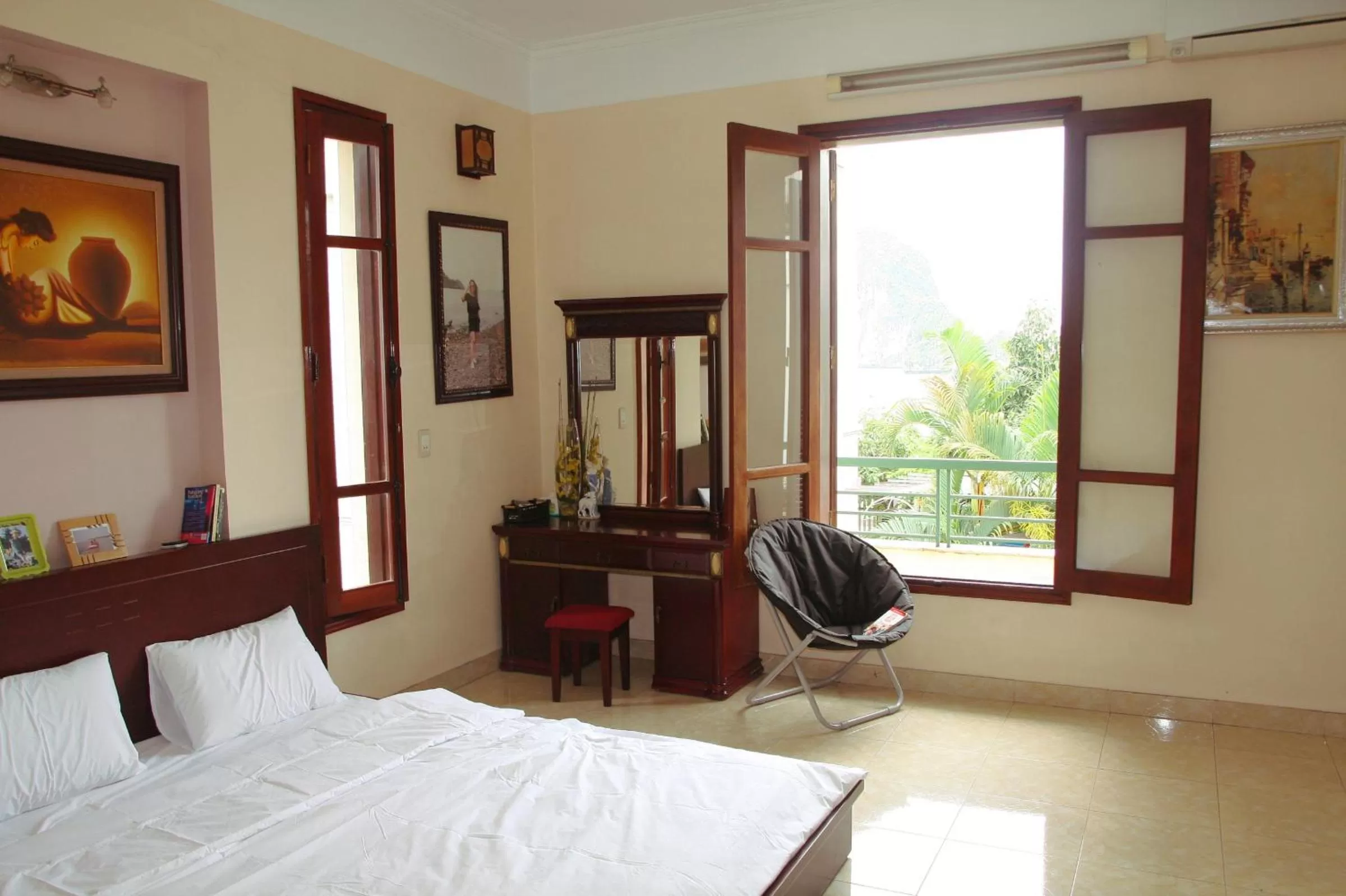 Hạ Long Lily Homestay