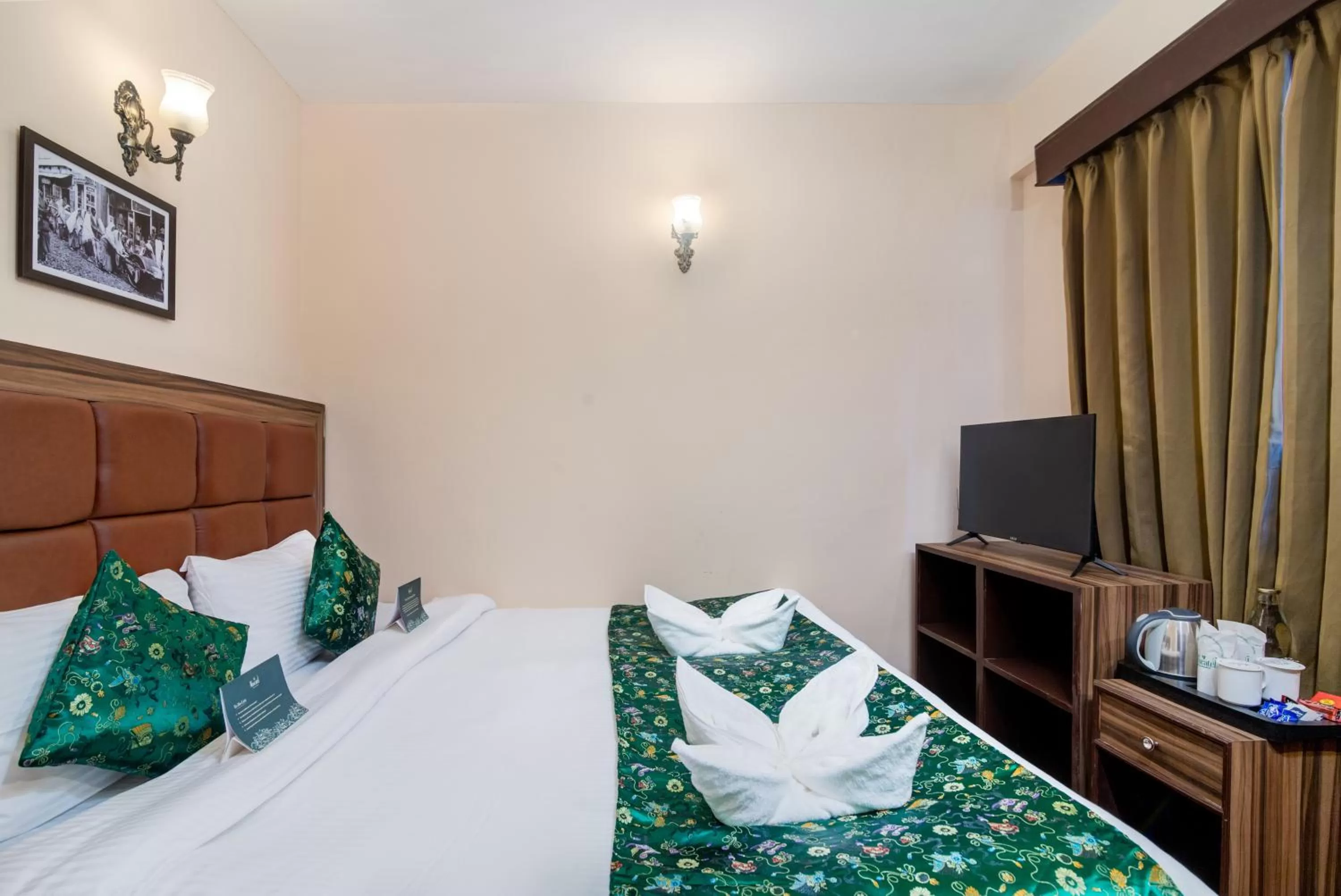 Bed in Muscatel Roma - 400 Mts from Mall Road