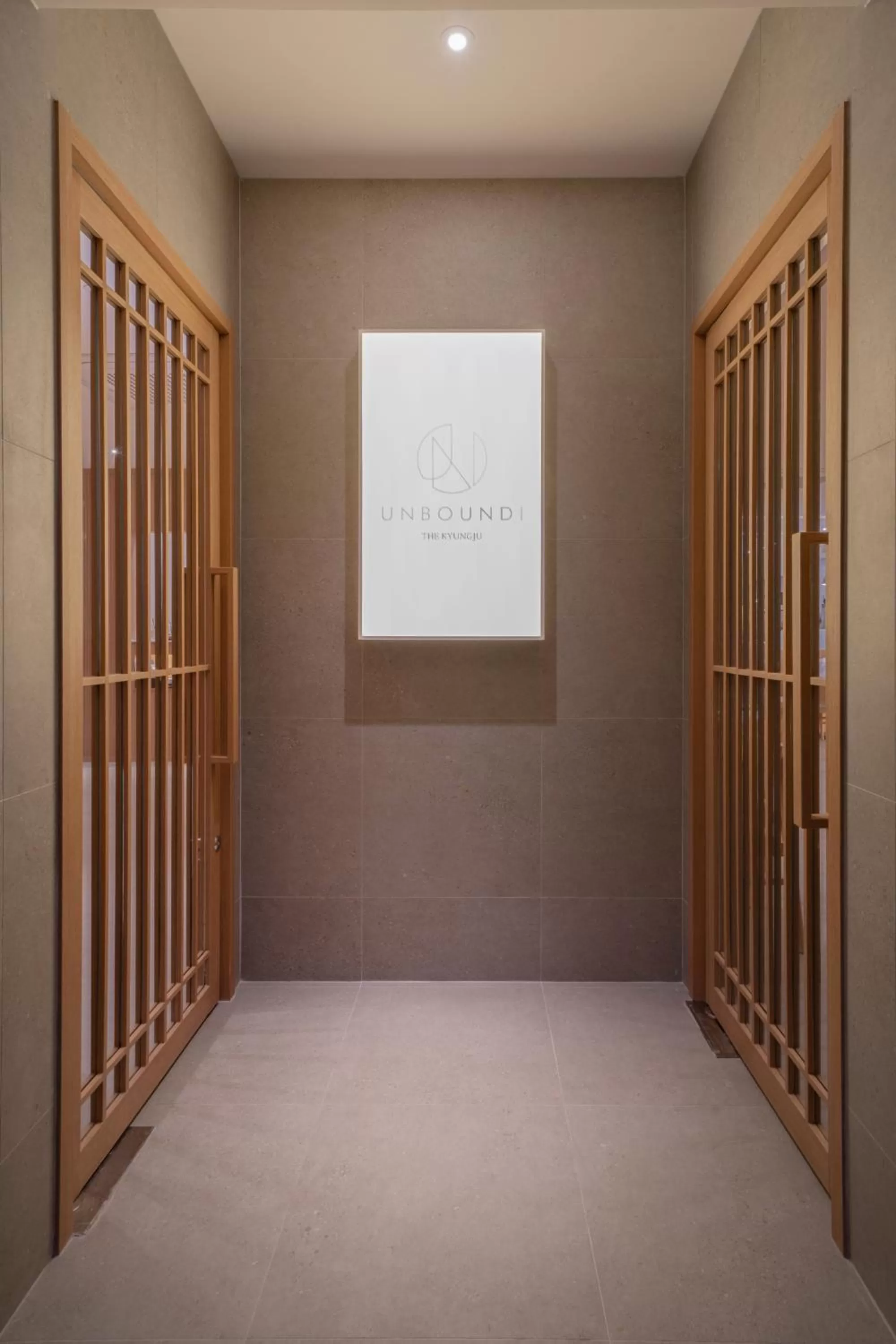 Y Collection by Unboundi Gyeongju