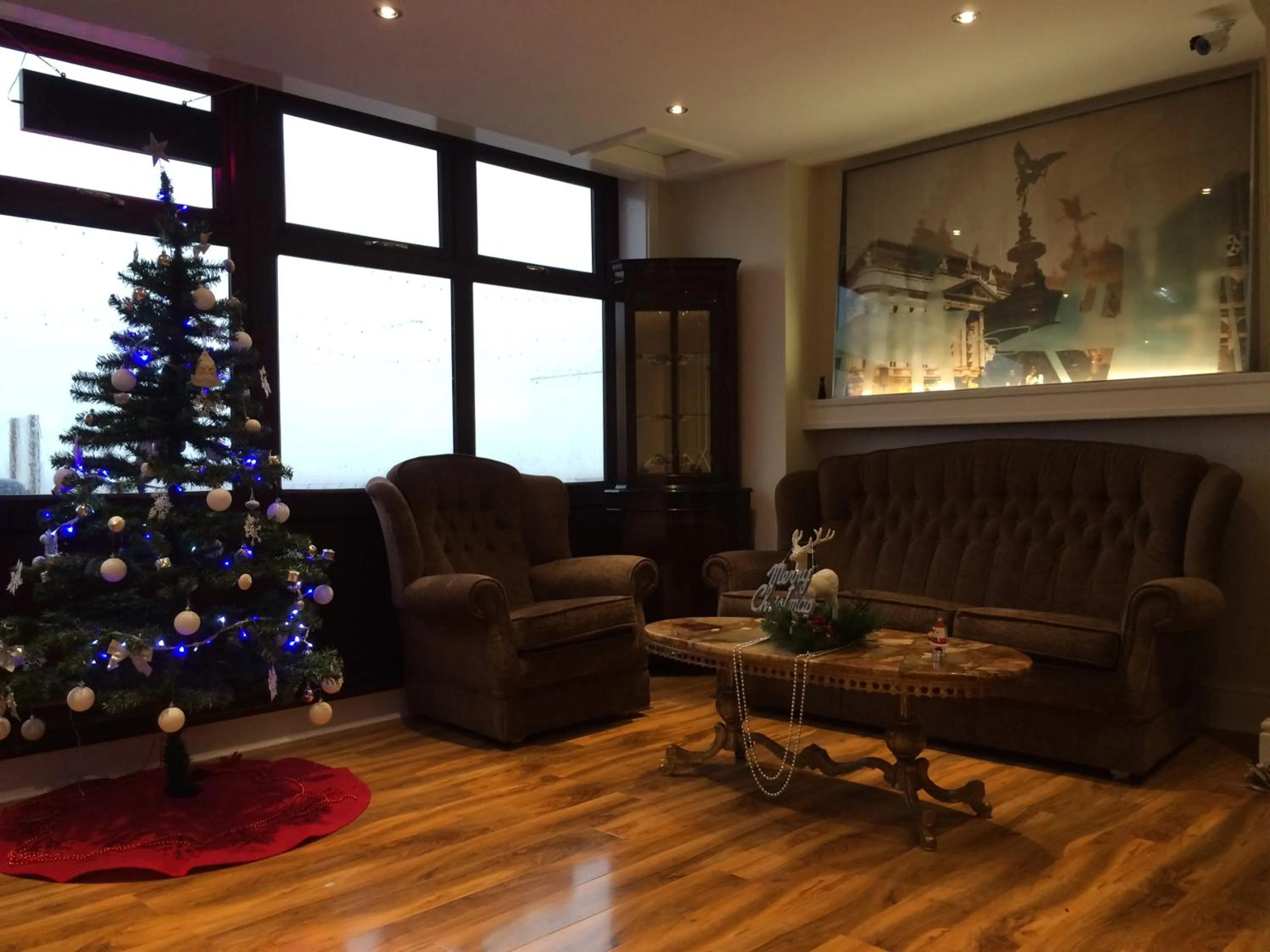 Lobby or reception in Sunny Days Hotel