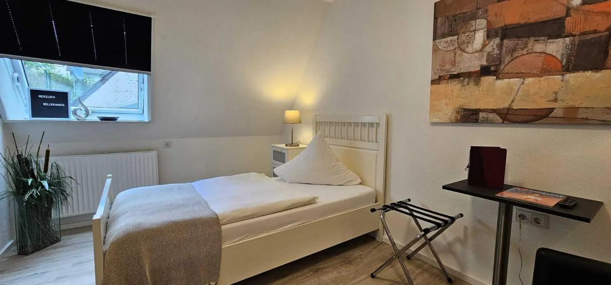 Bedroom, Bed in Altes Backhaus