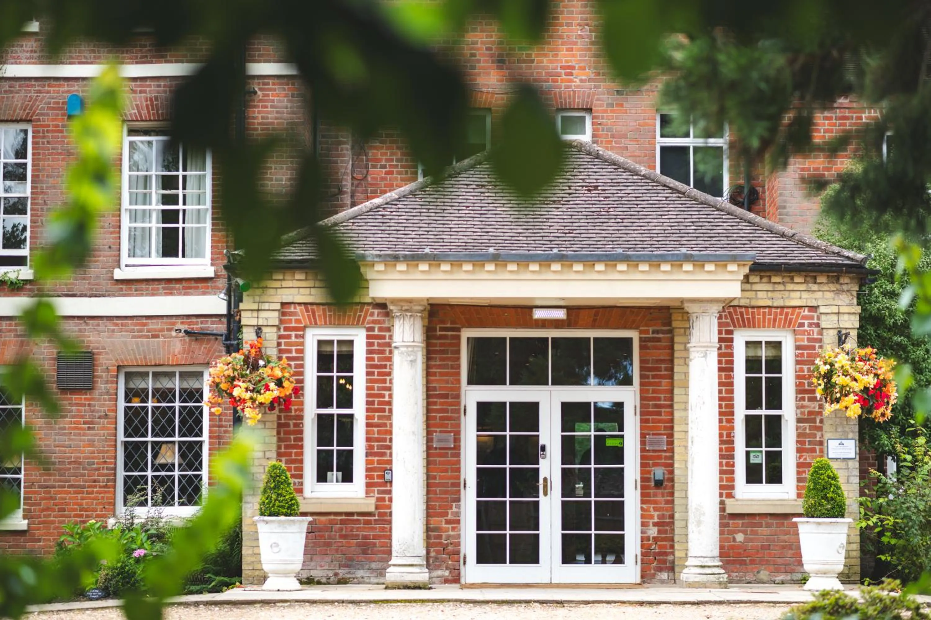 Property building in Bartley Lodge Hotel