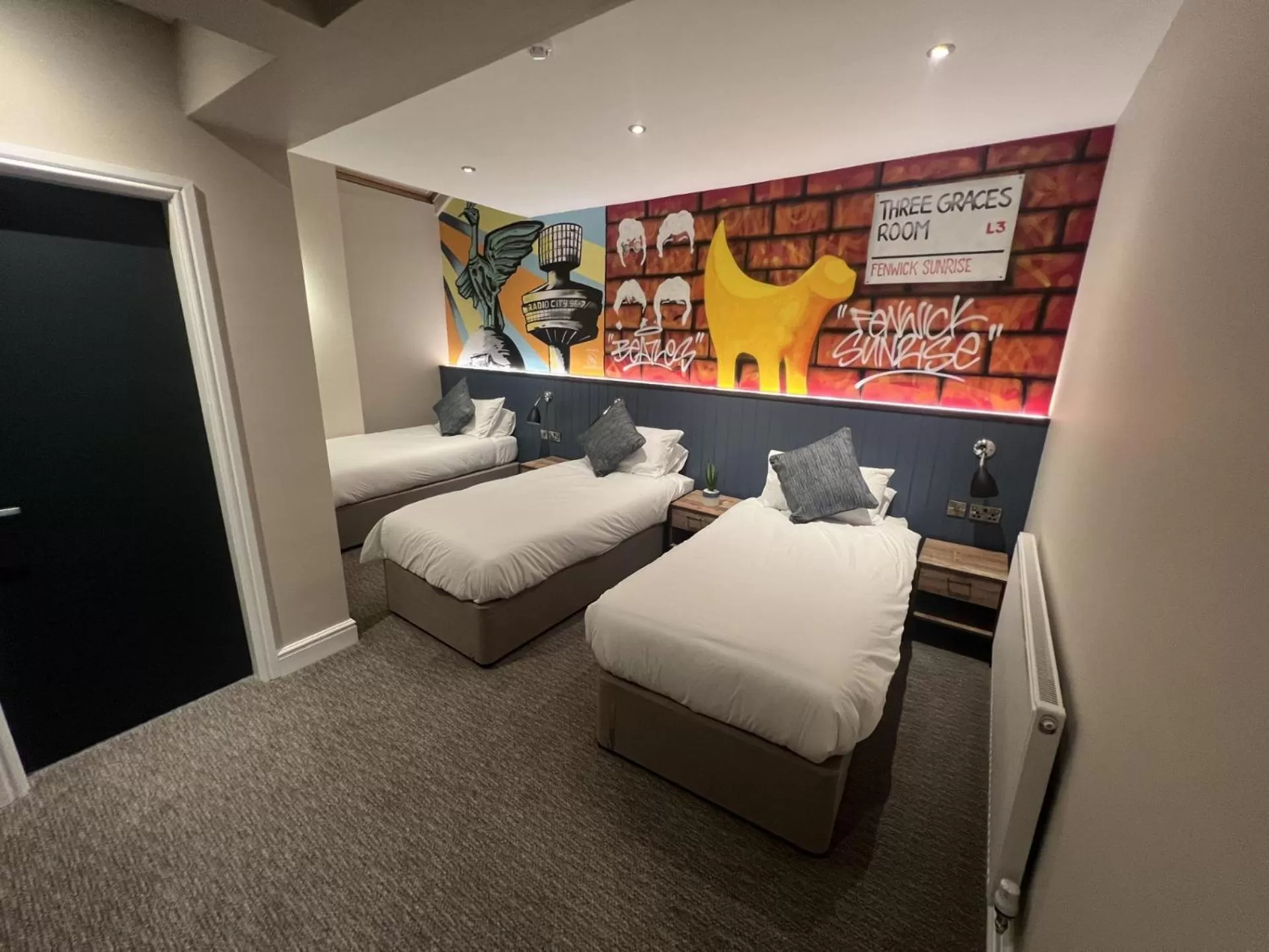 Bedroom, Bed in Fenwick Sunrise Hotel