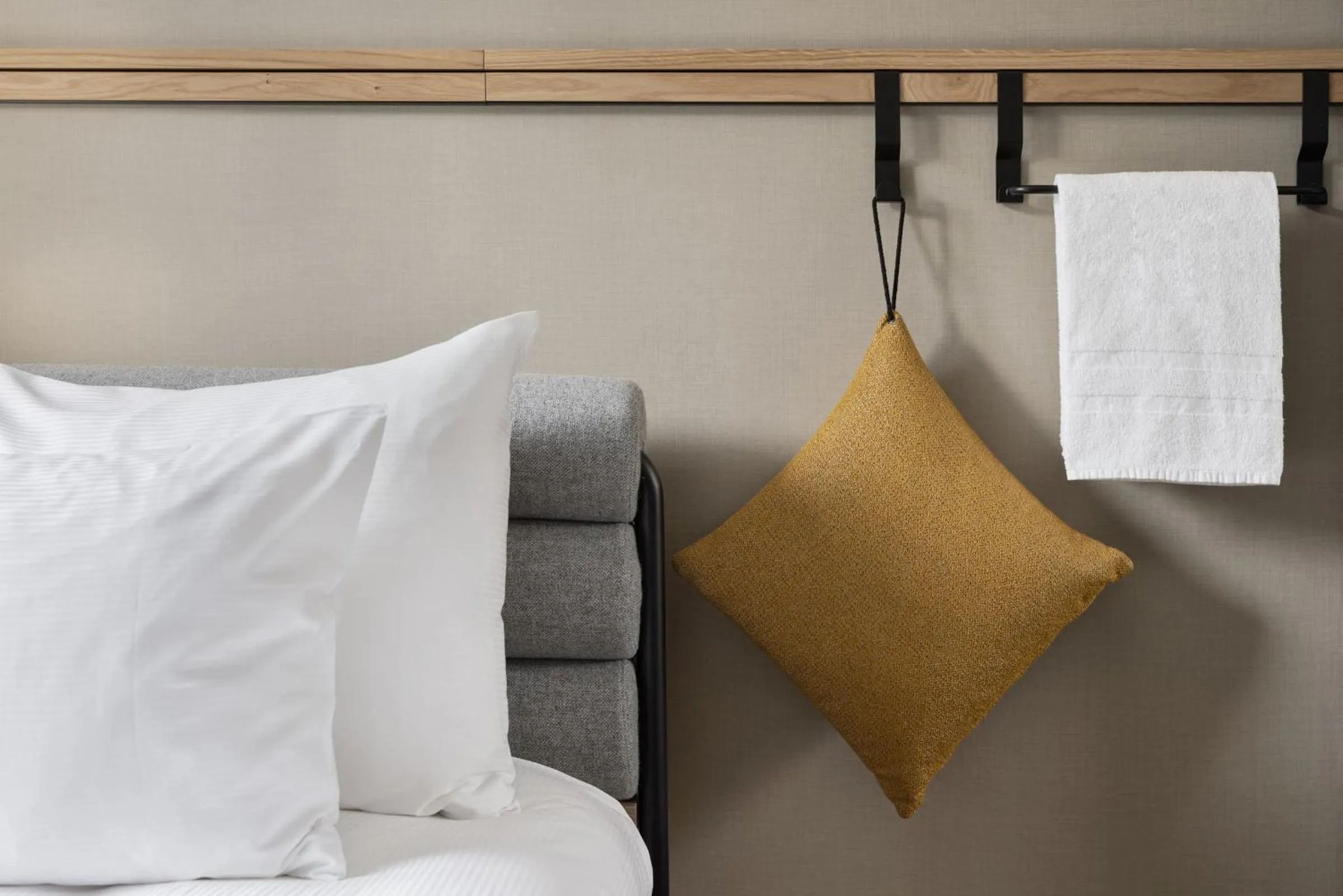 Bed in Stay KooooK Bern City - Online Check In