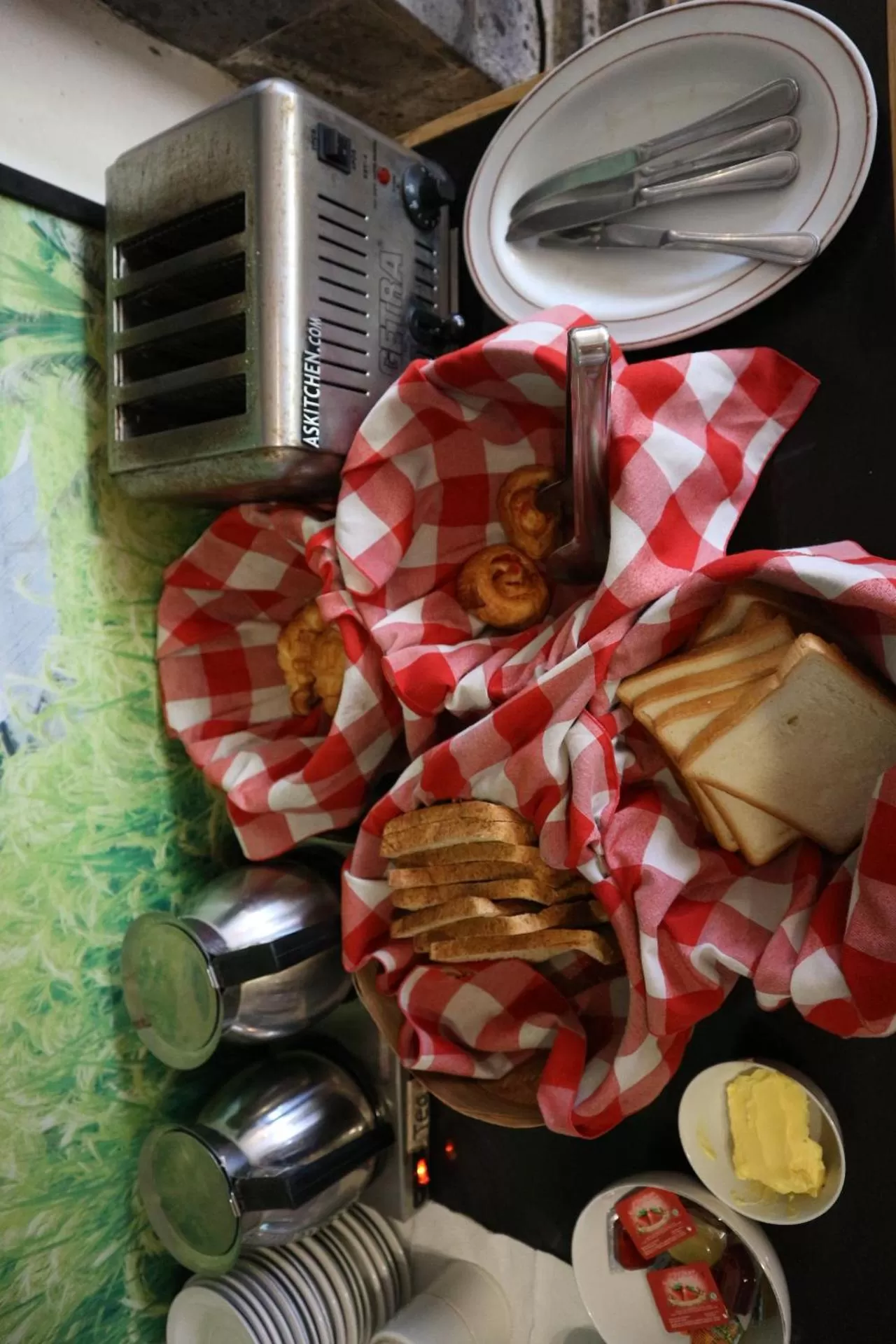 Breakfast in Hotel Karthi Kuta