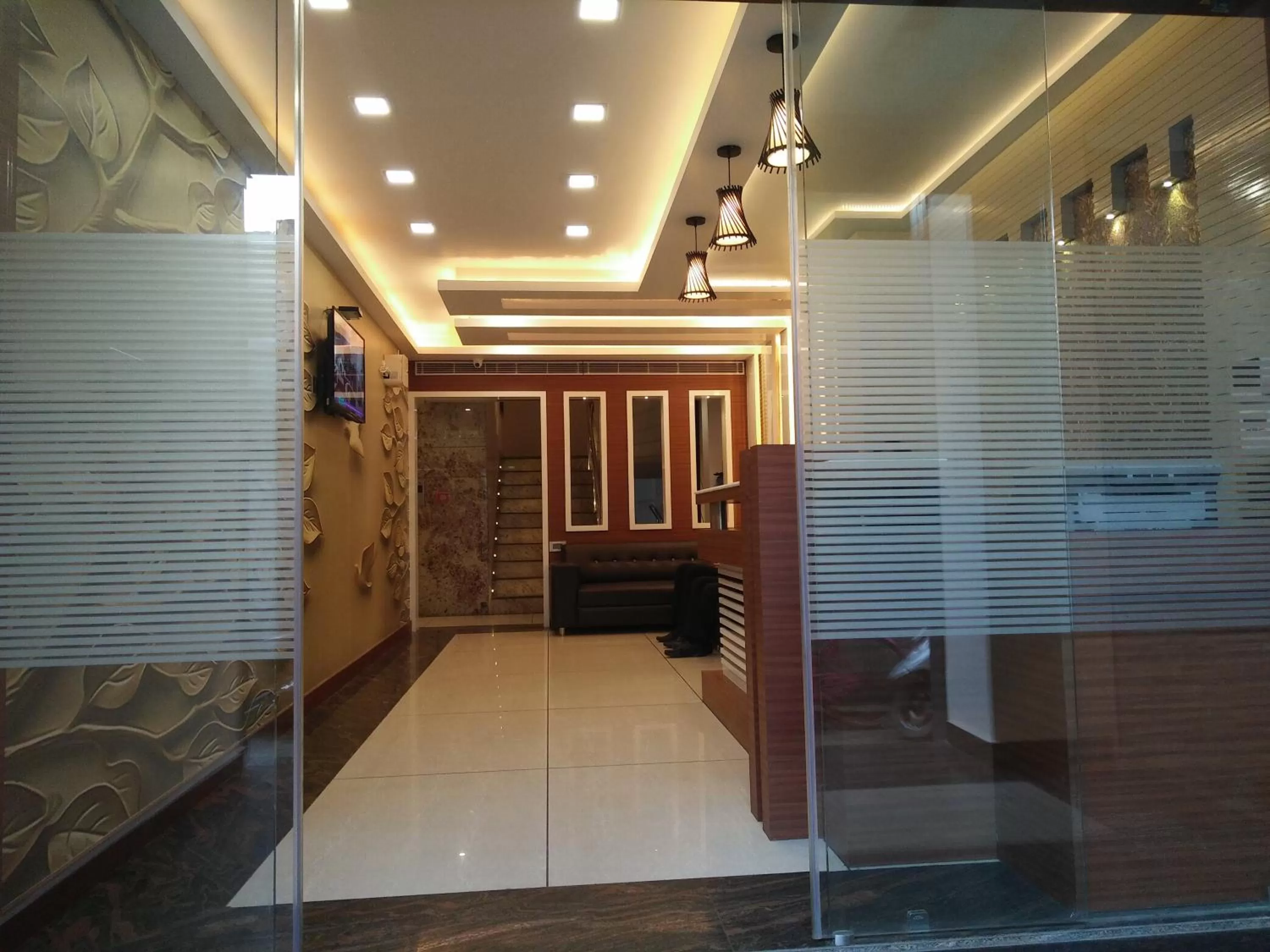 Hotel Kama International