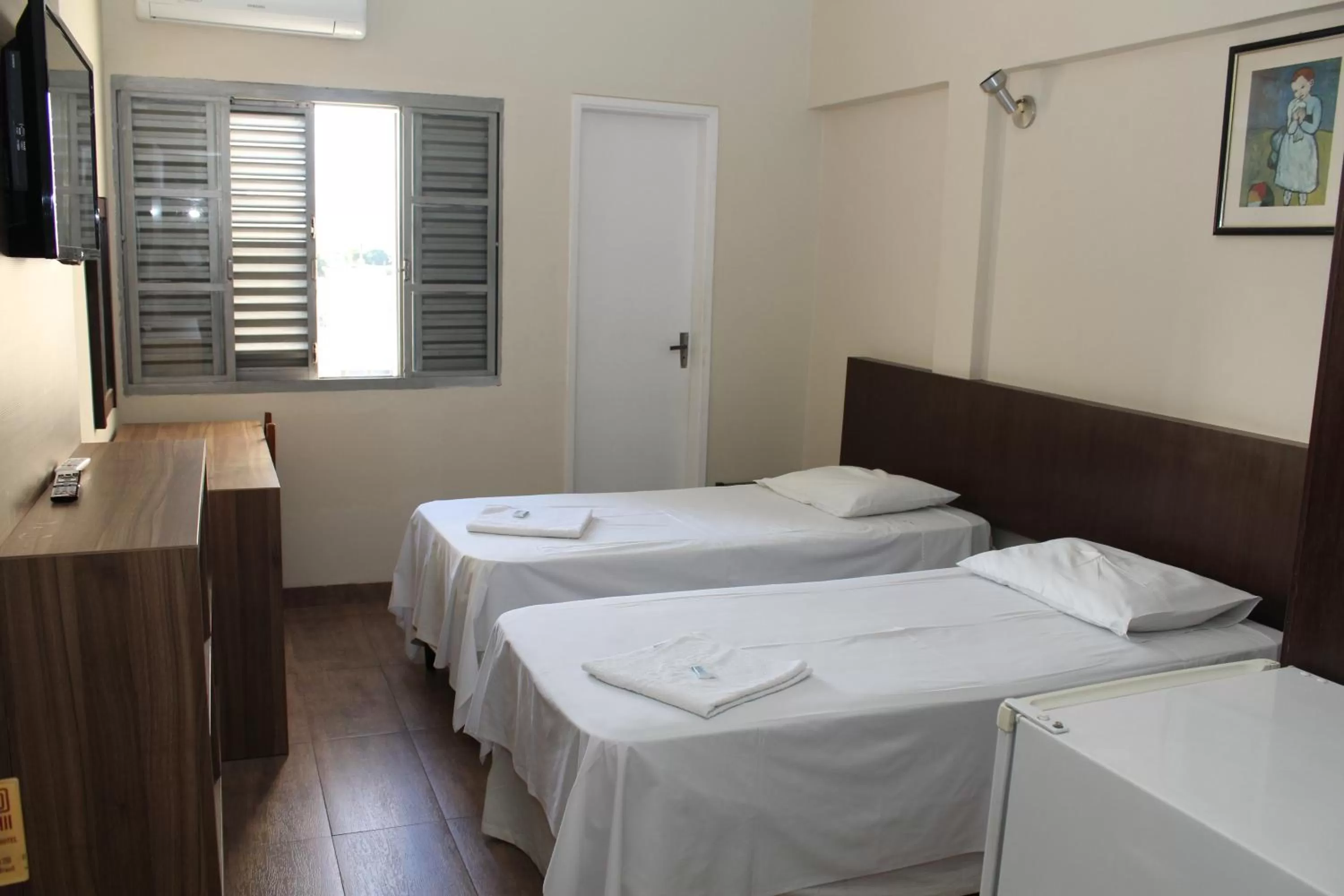 Day, Bed in Espigão Palace Hotel