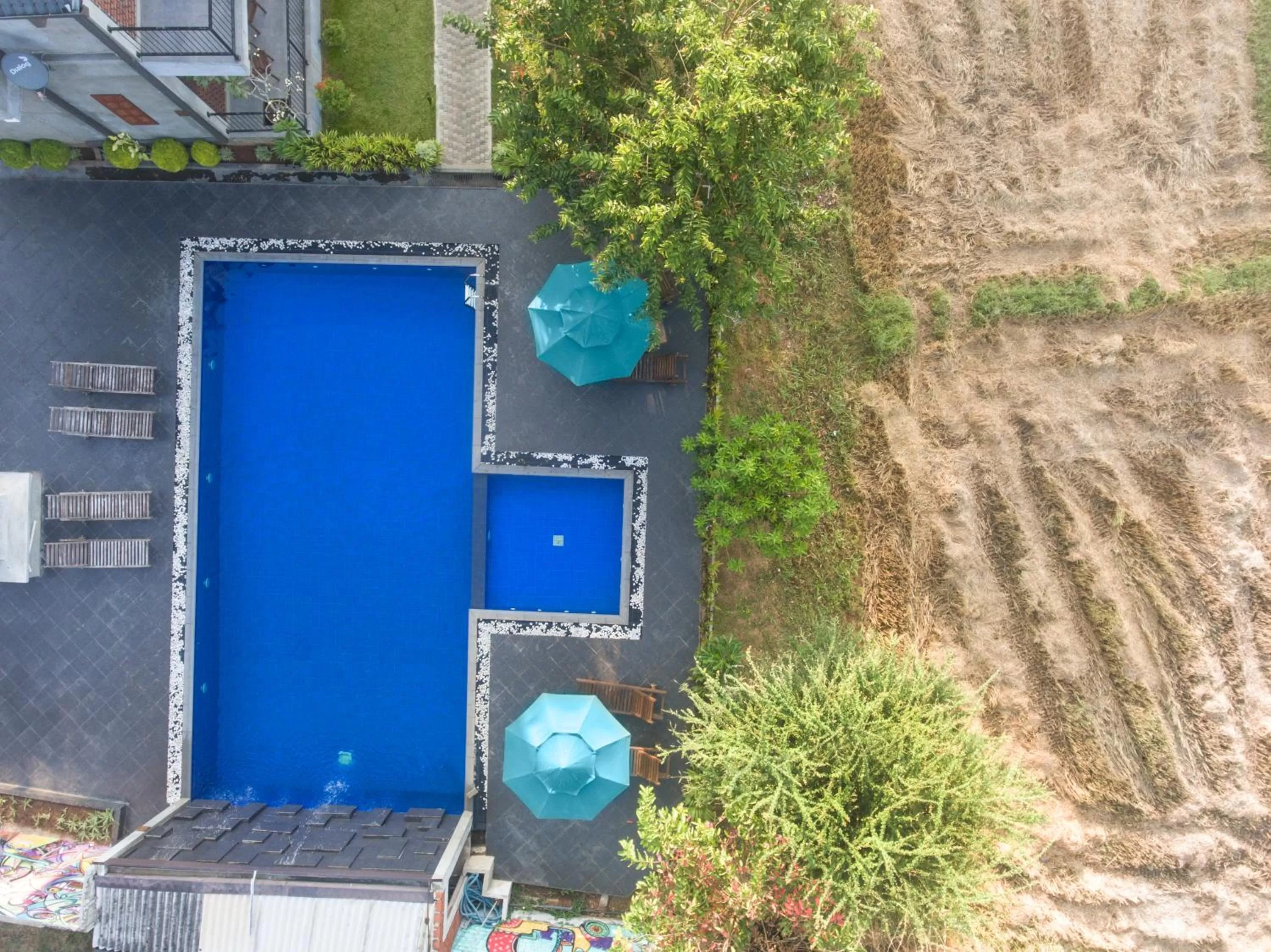 Pool View in Kubura Resort