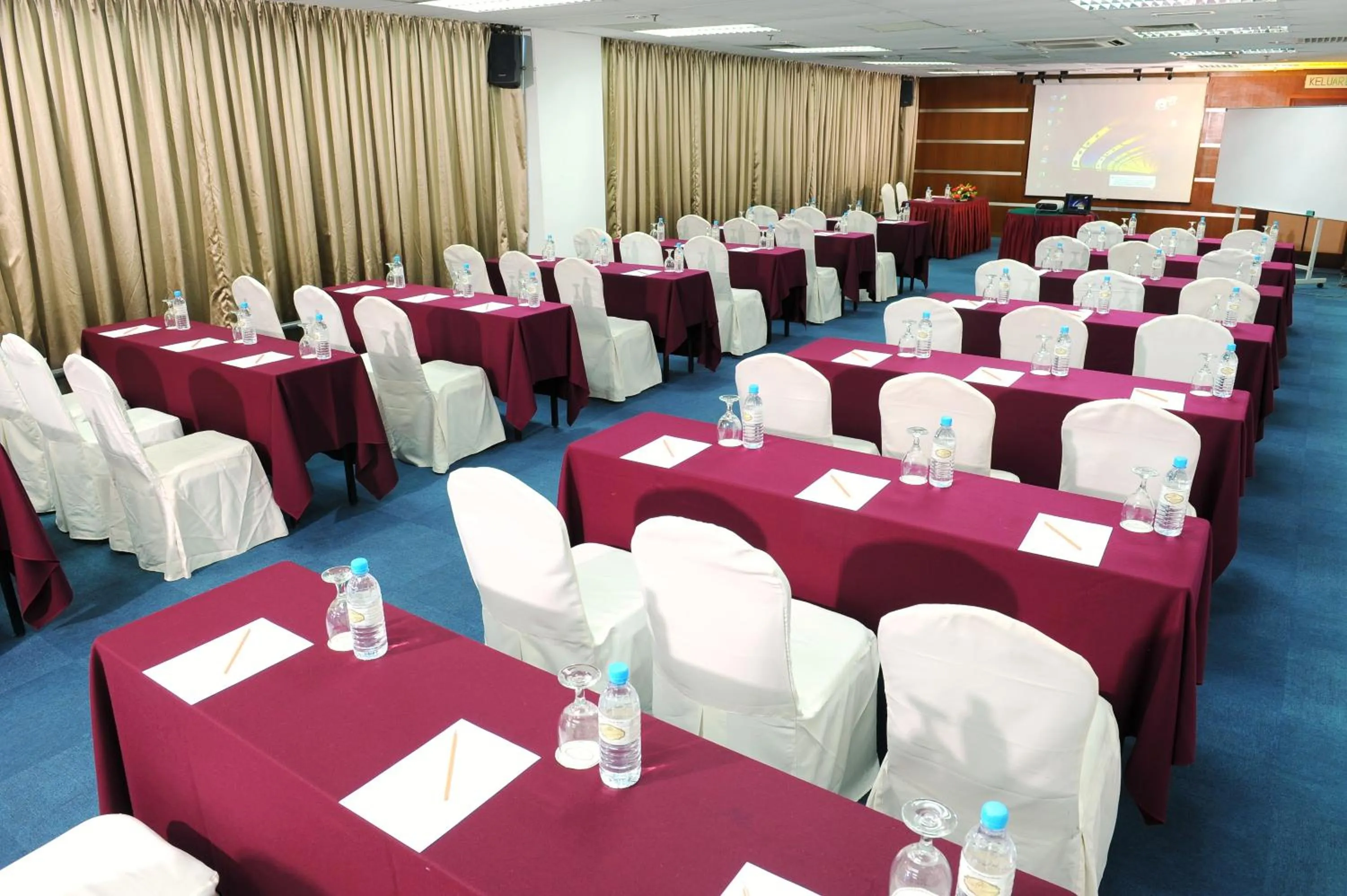 Business facilities in M.S. Garden Hotel Kuantan