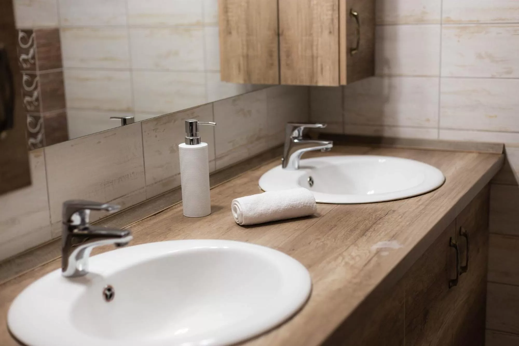 Bathroom in Maya Panzio