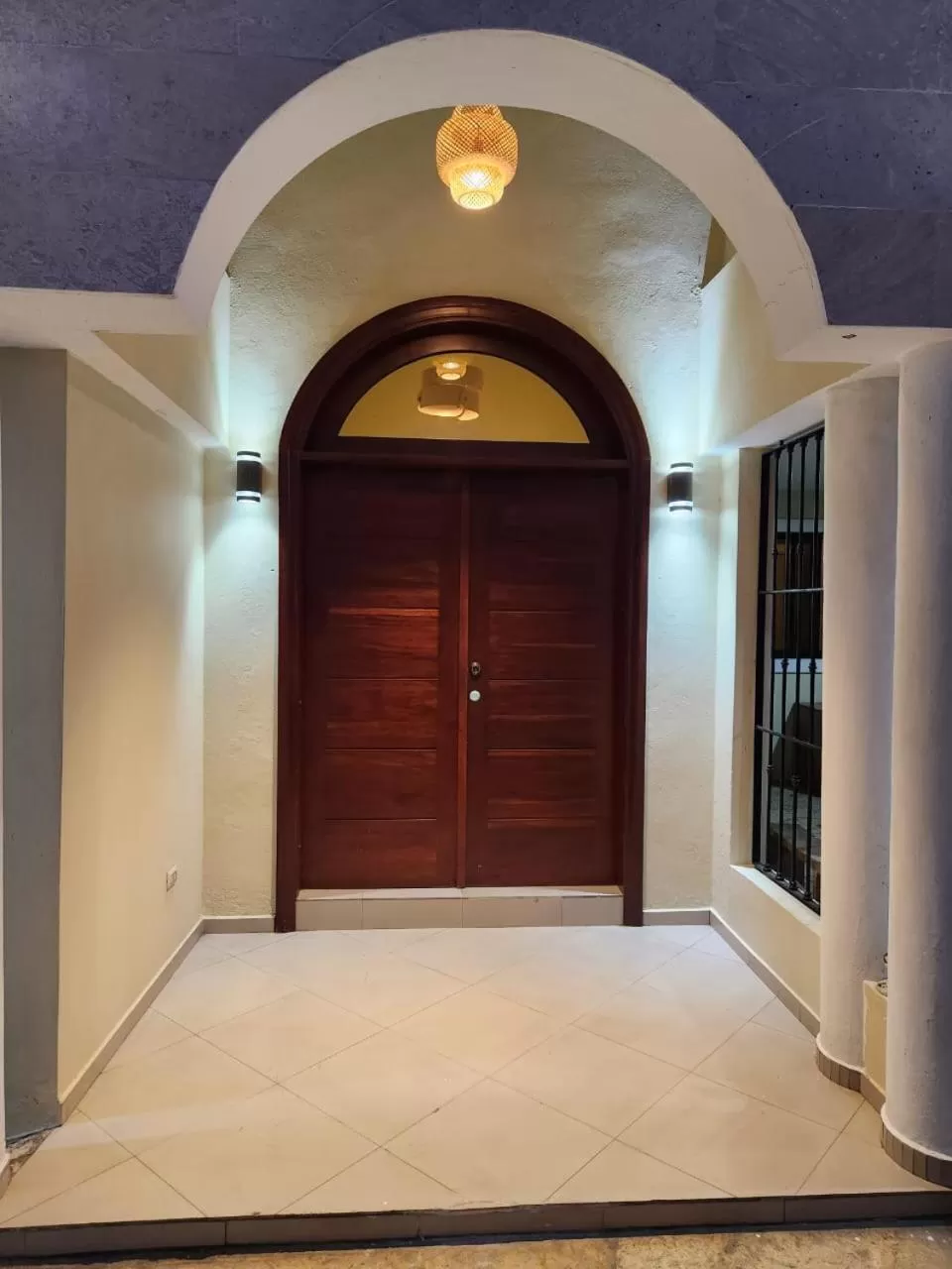 Facade/entrance in Hotel La Casona MC