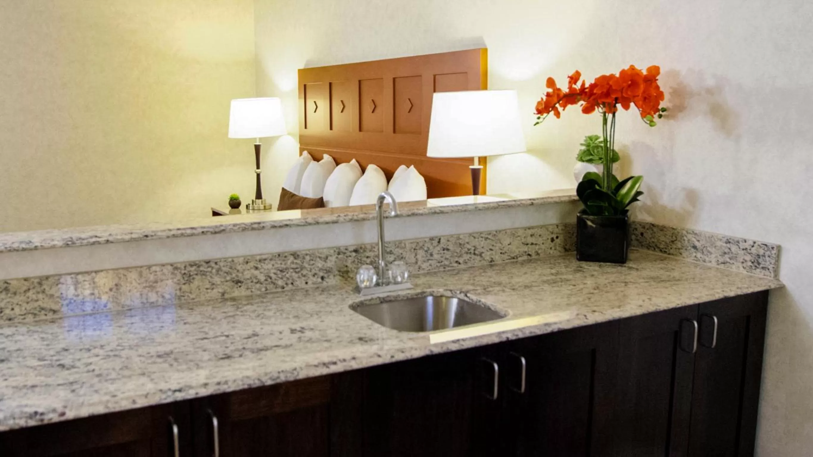 Seating area in Moab Valley Inn