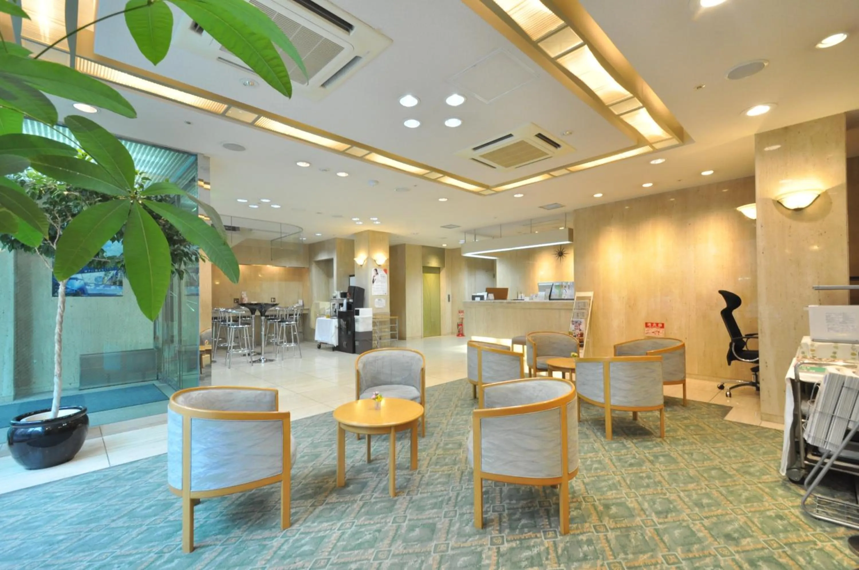 Lobby or reception in Kobe City Gardens Hotel (Formally Hotel Kobe Shishuen)