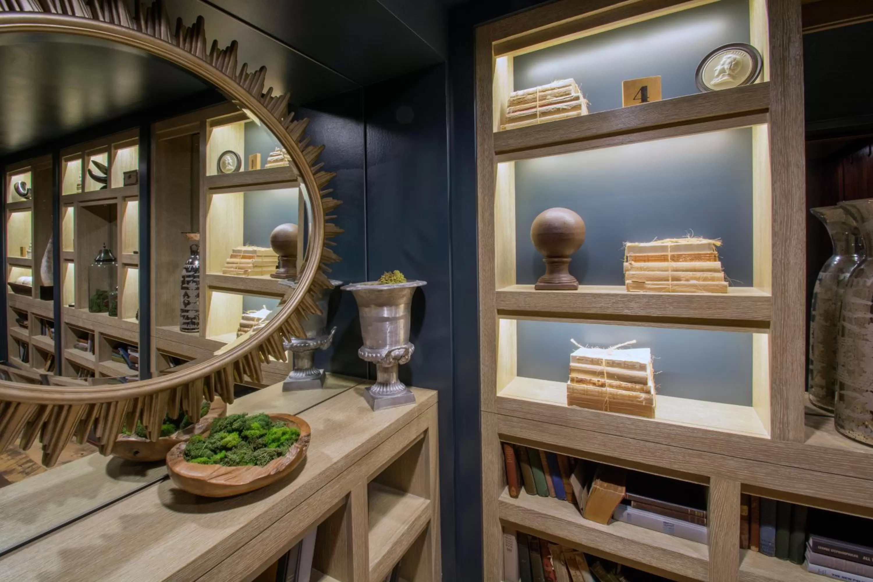 Decorative detail in Sentinel Hotel