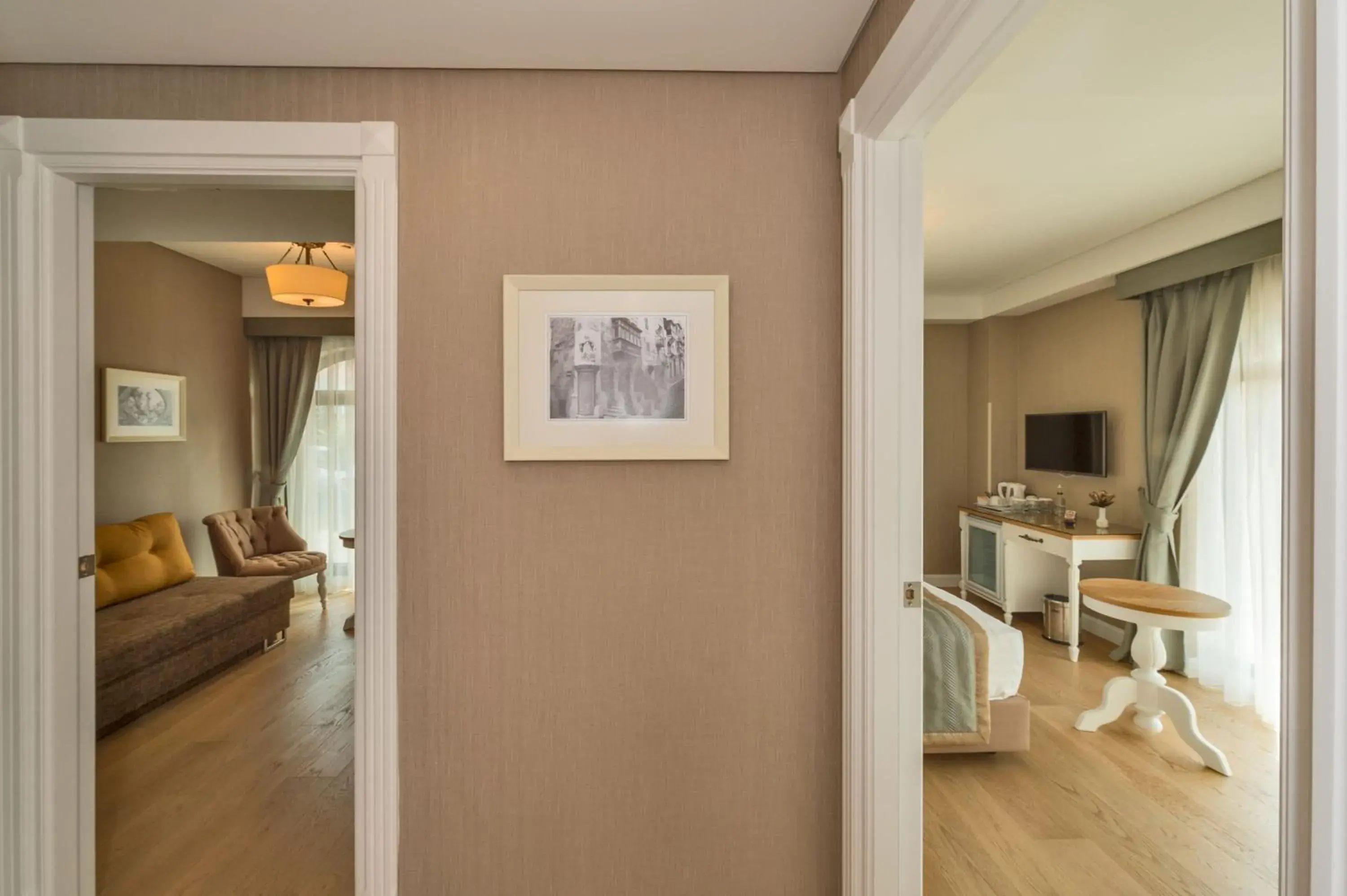 Suite in Hanna Hotel Suite in Hanna Hotel