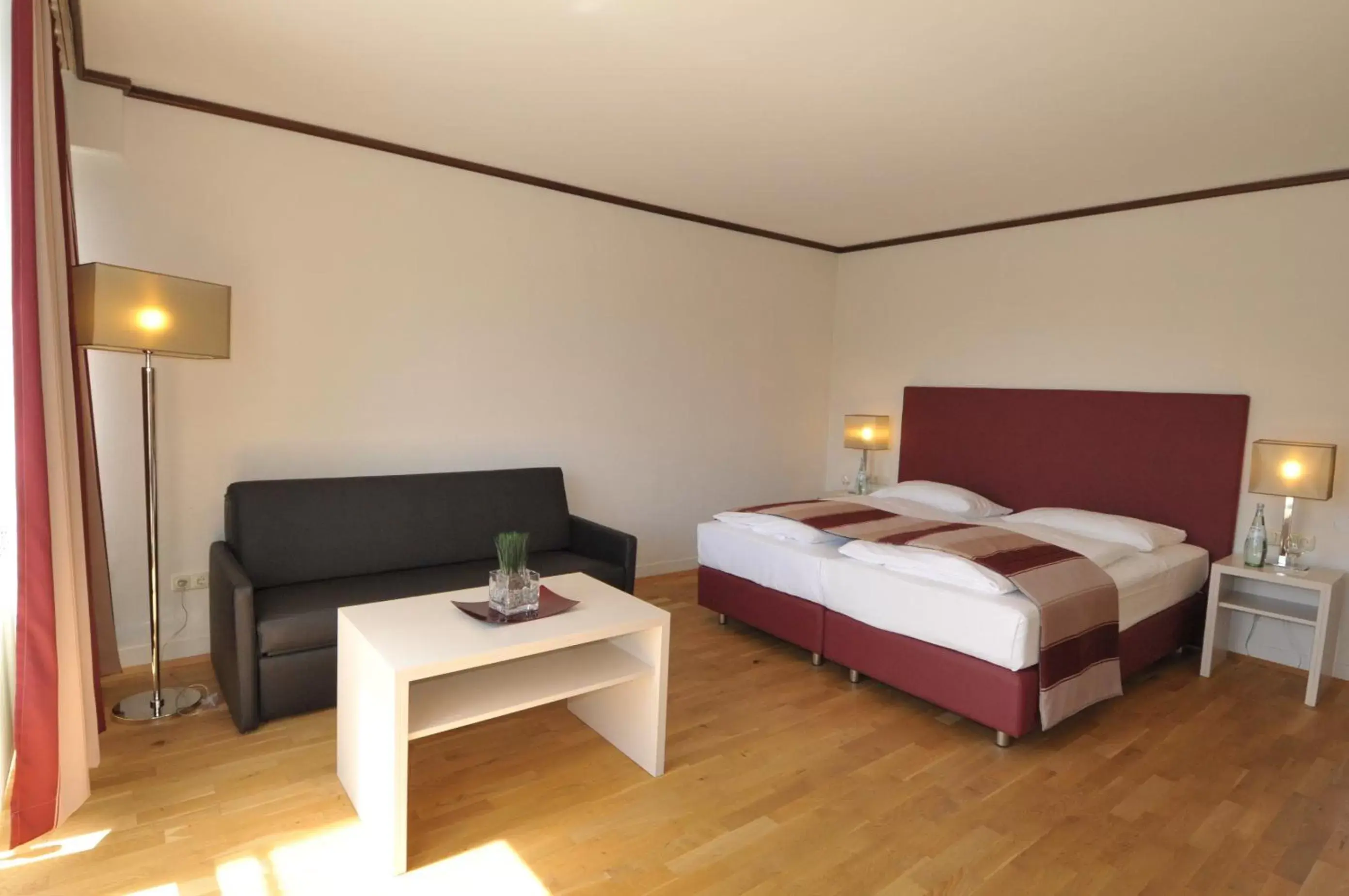 Triple Room in Ambassador Parkhotel Triple Room in Ambassador Parkhotel