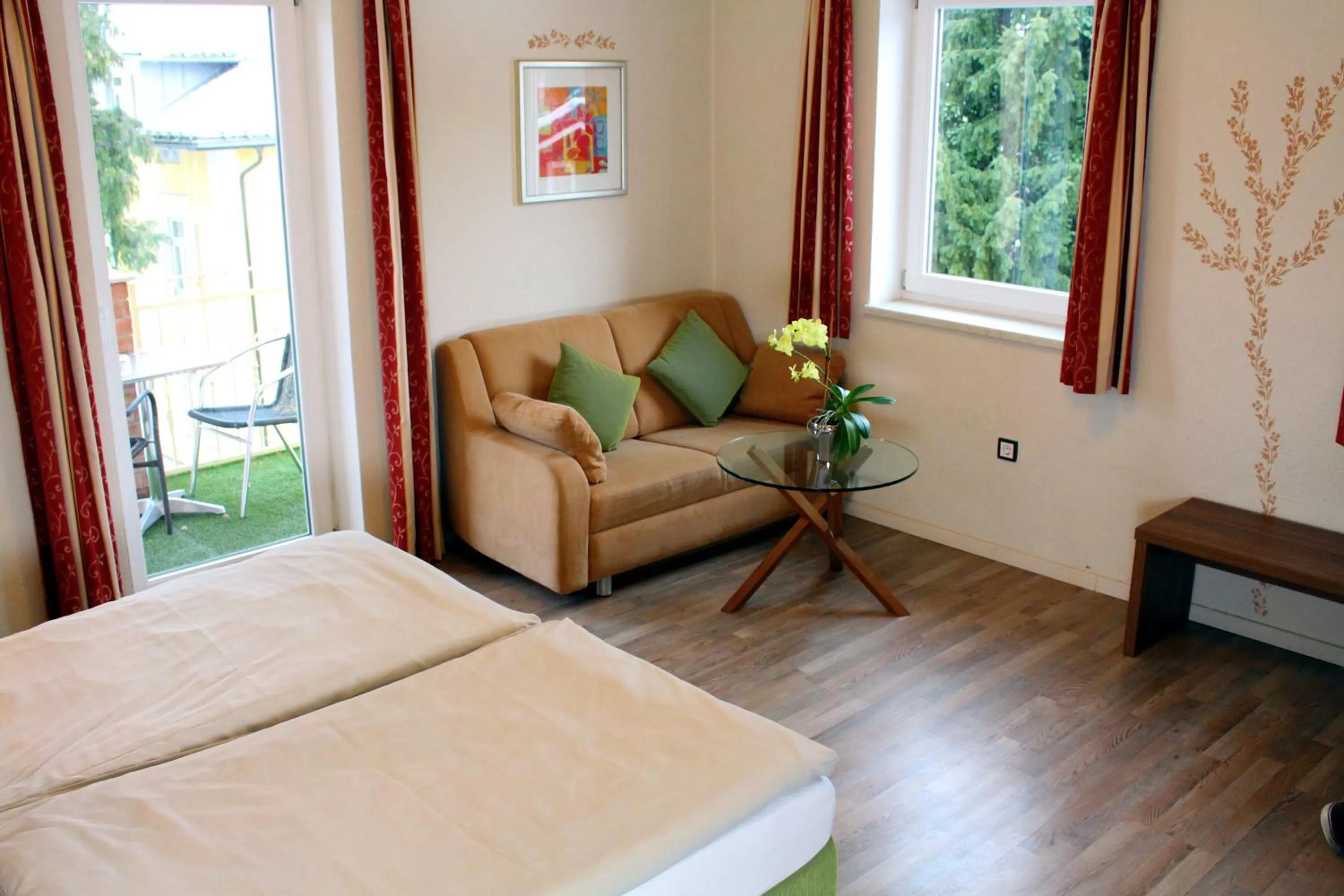 Photo of the whole room, Seating Area in Hotel Almrausch