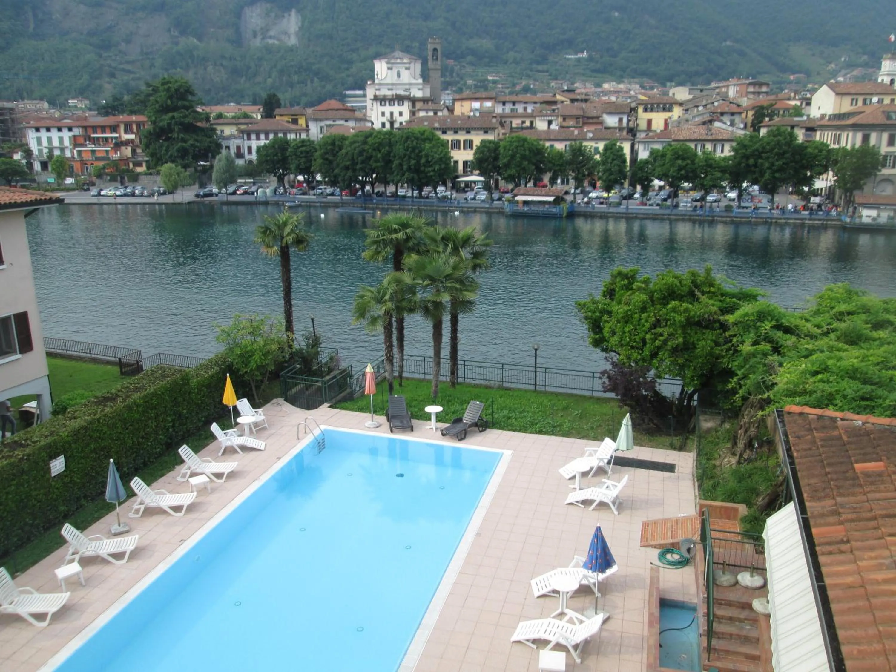 Day, Pool View in Hotel Stazione