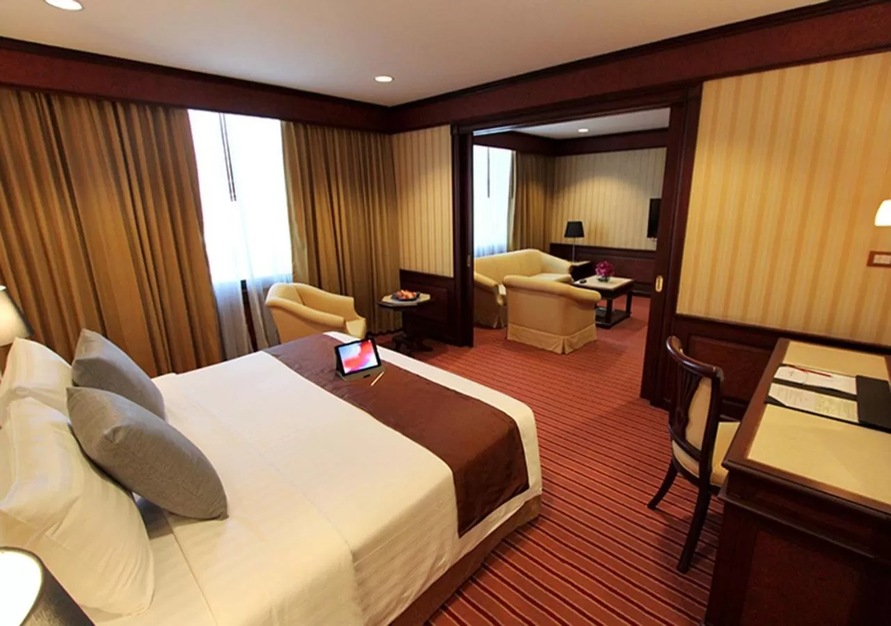 Photo of the whole room, Bed in Grand Tower Inn Rama 6