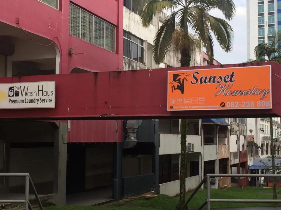 Sunset Homestay - Backpacker Hostel Self Checkin