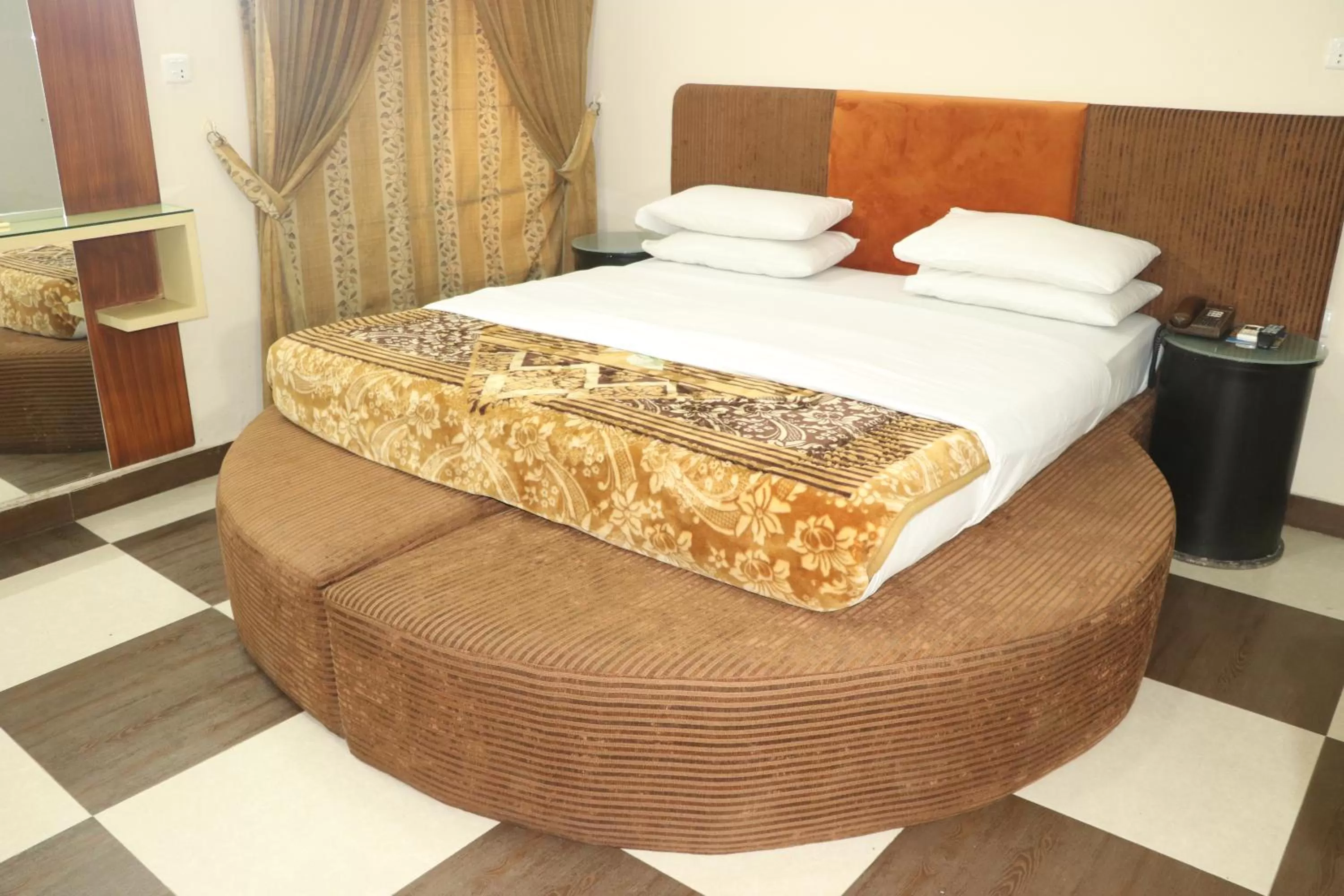 Bedroom in Hotel Grace inn