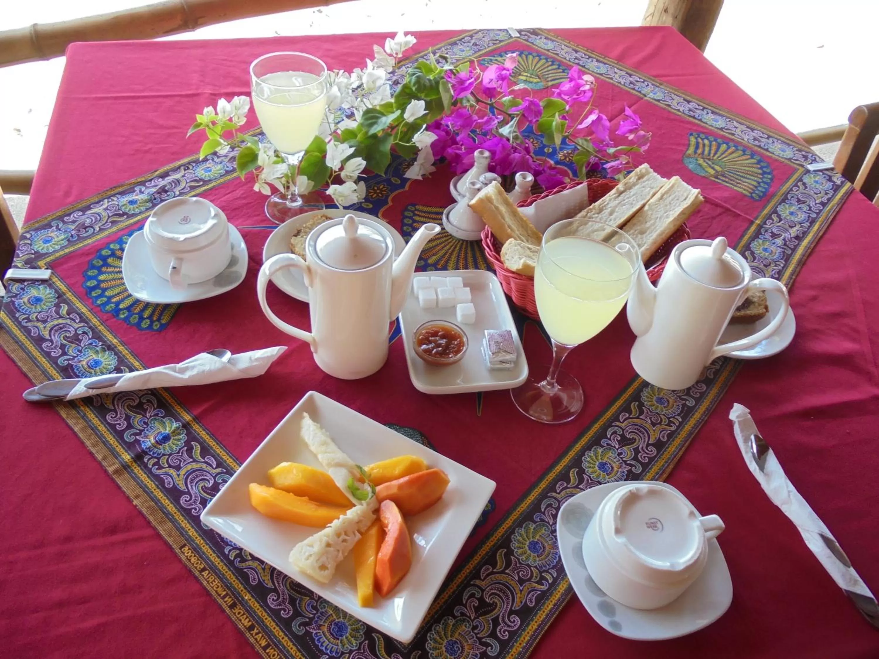 Breakfast in CASE de ROBINSON