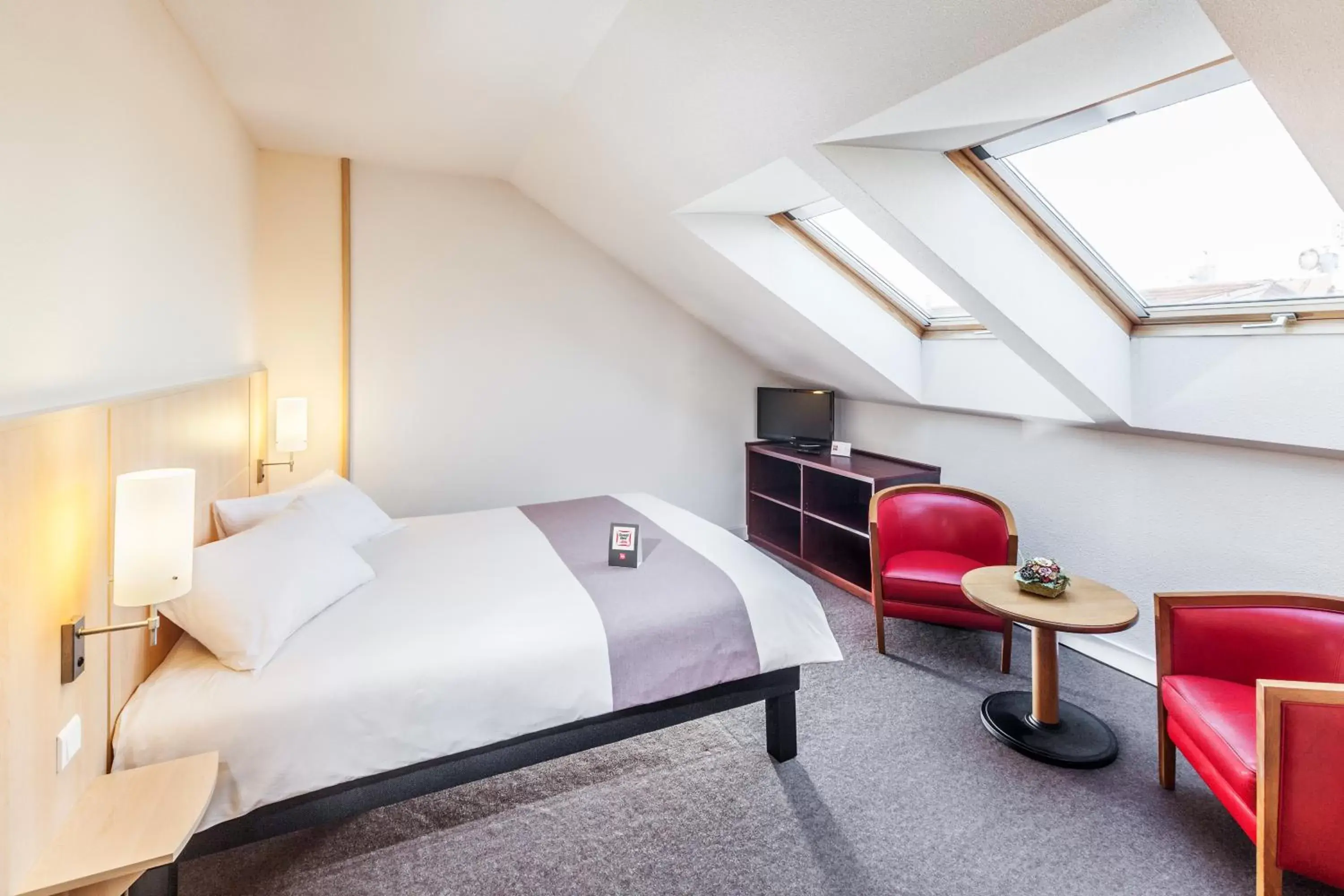 Room with 1 double bed in Ibis Praha Wenceslas Square Room with 1 double bed in Ibis Praha Wenceslas Square