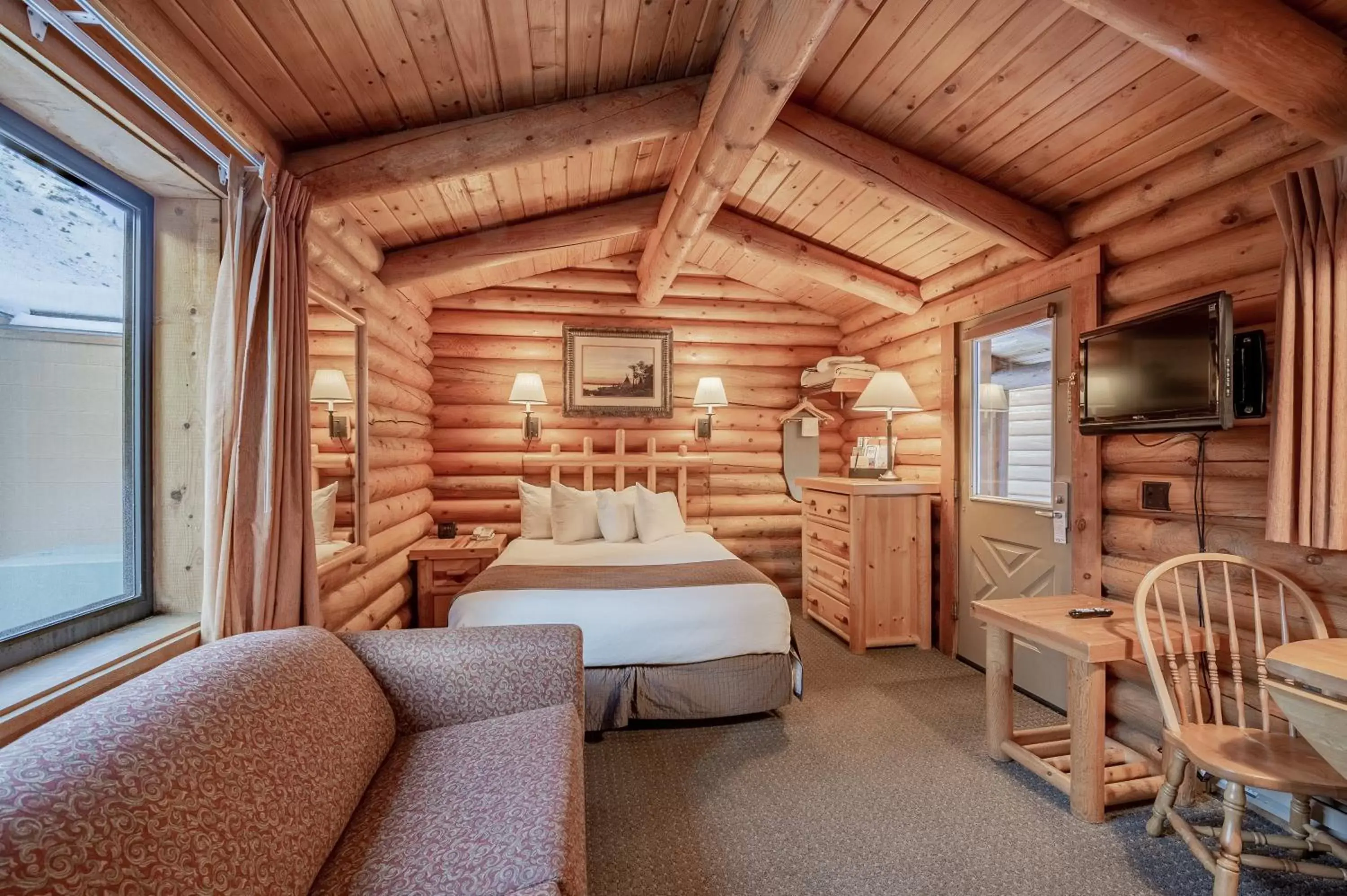 Queen Cabin in Cowboy Village Resort Queen Cabin in Cowboy Village Resort