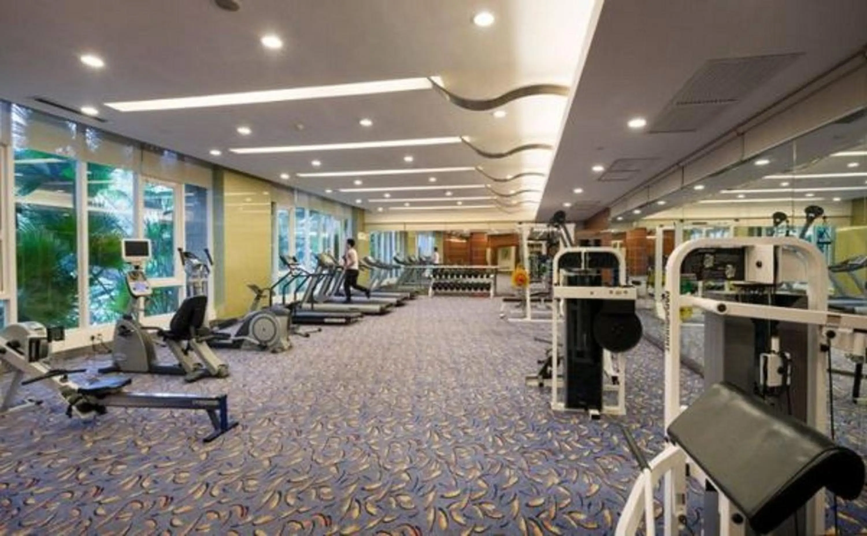 Fitness centre/facilities in Good View Hotel Tangxia - 15 mins drive from Dongguan South Railway Station