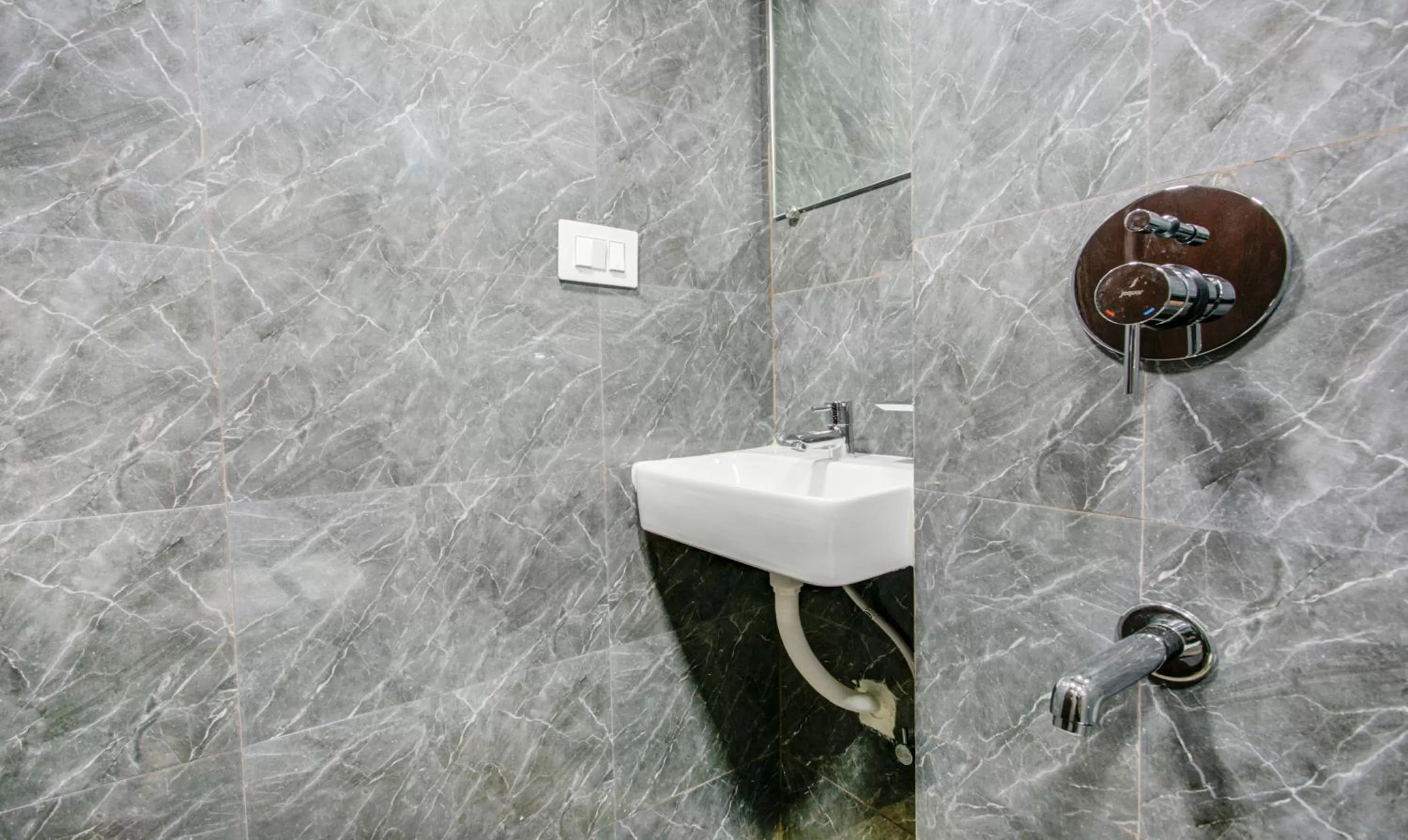 Bathroom in Treebo Kings Inn Vashi