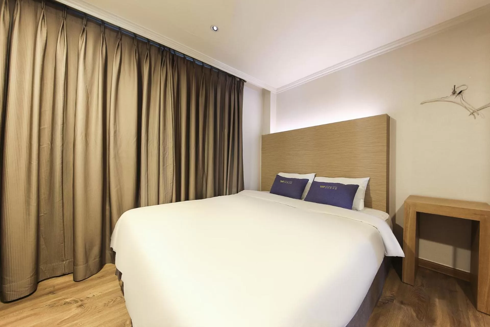 Bed in Central Hotel