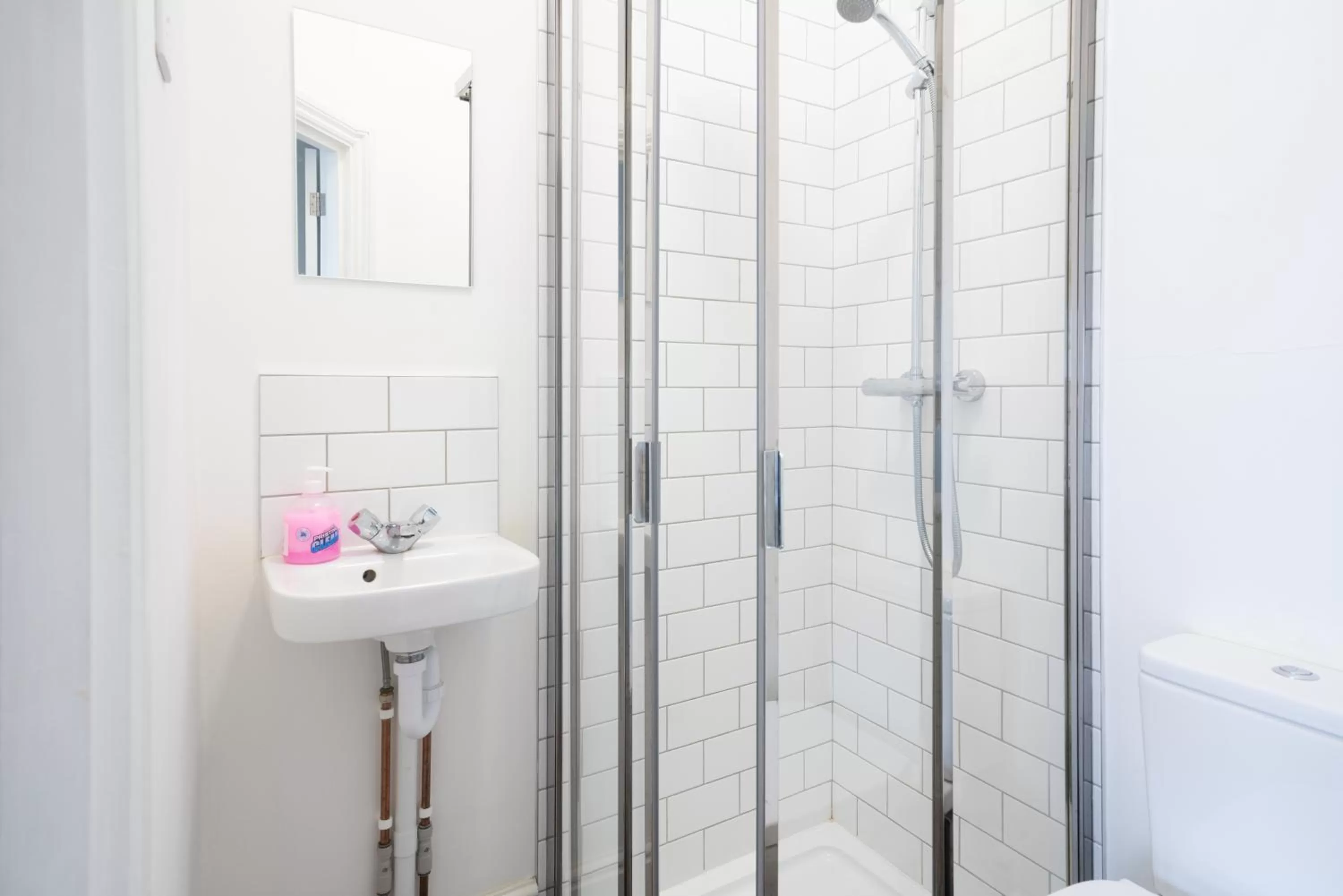 The Veteran Hotel & Bar