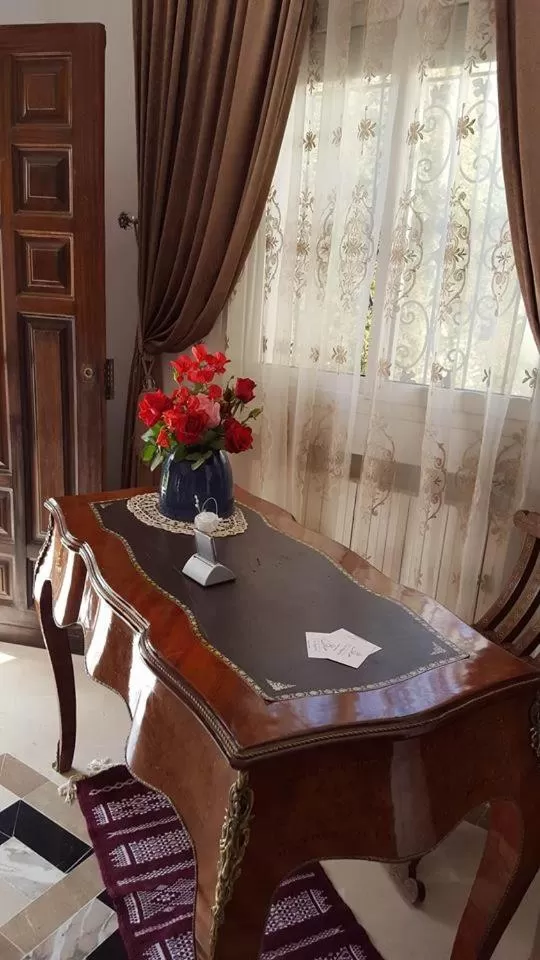 Lobby or reception, Dining Area in Dar Khereddine