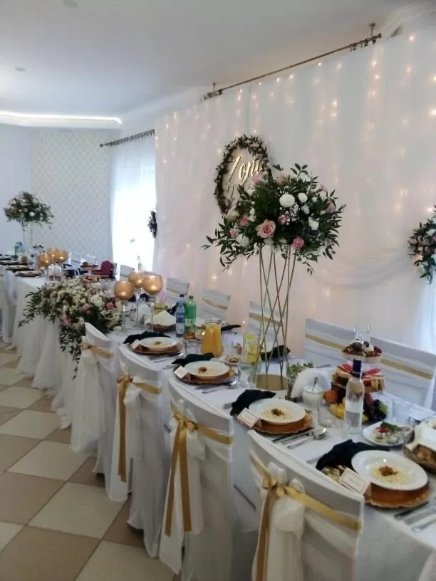 Restaurant/places to eat in Zajazd Pod Jesionami