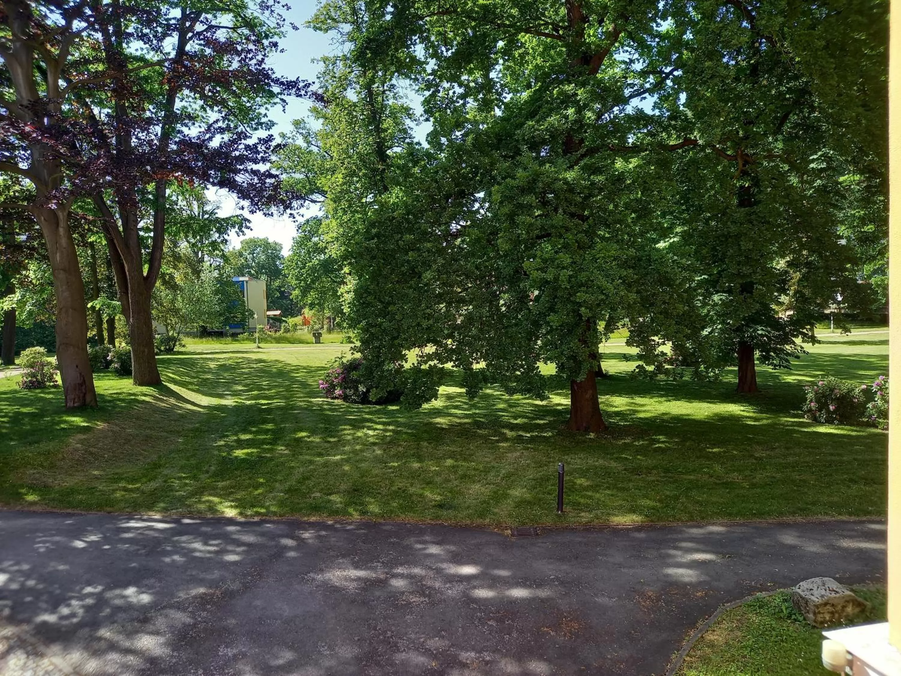 Garden view in Parkhotel Bad Schandau mit SPA