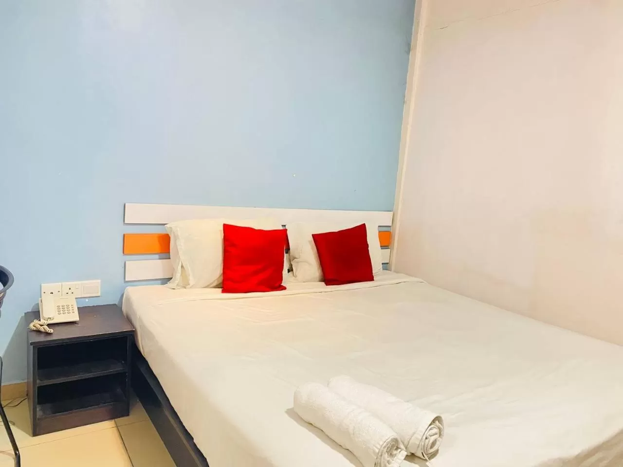 Bed in Orange Hotel Segamat