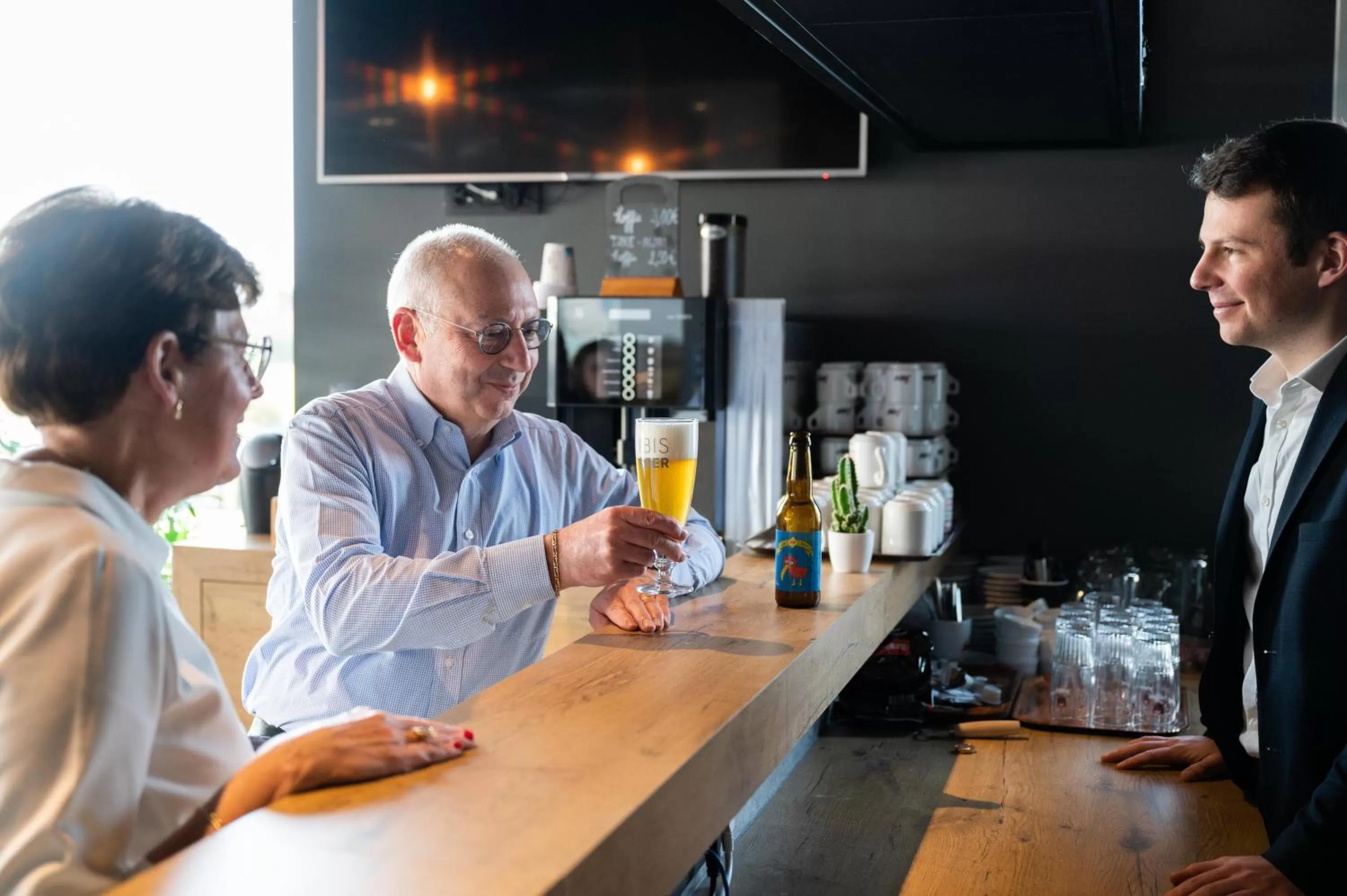 Lounge or bar in ibis budget Oostende Airport