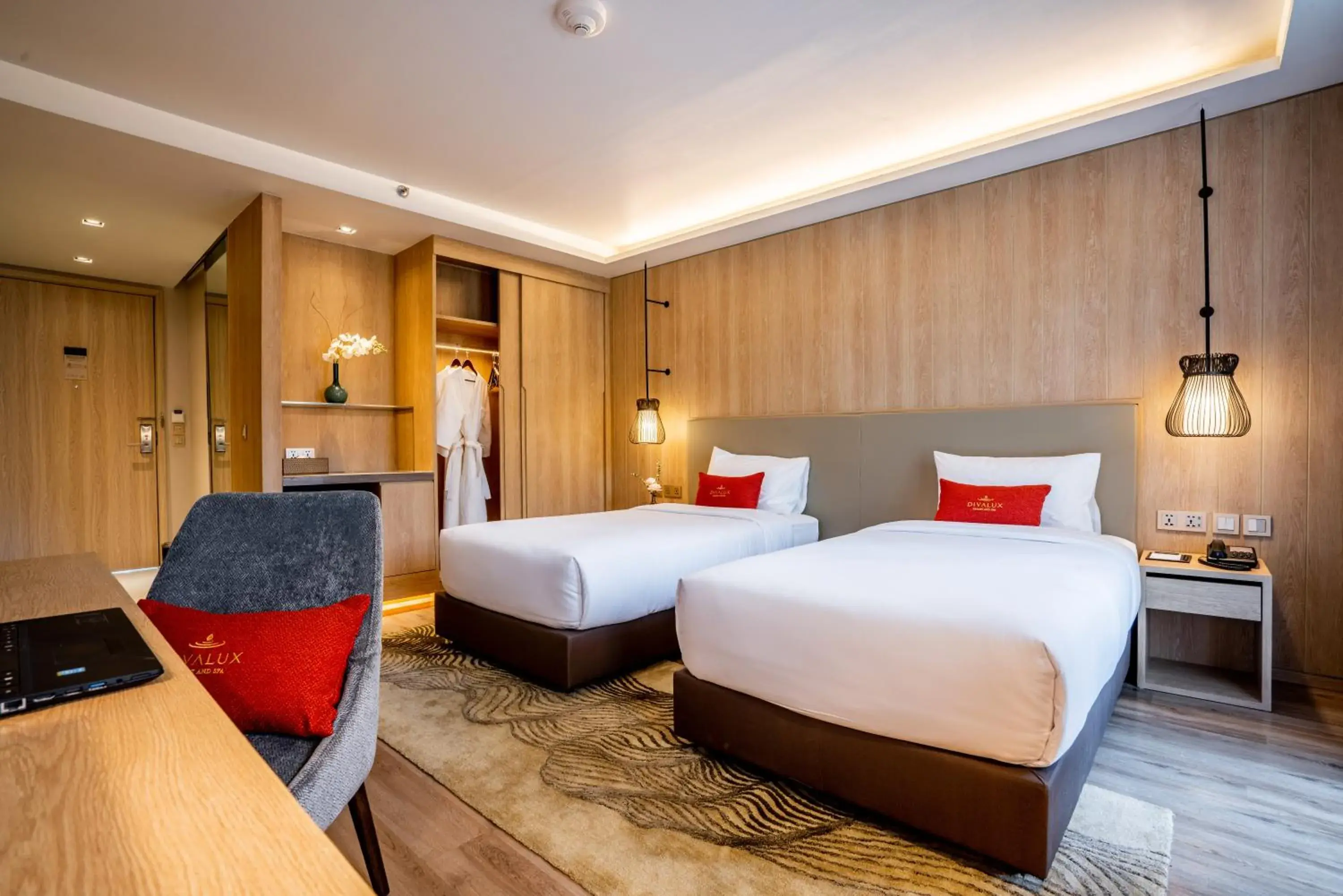 Grand Deluxe Garden Access Room - single occupancy in Divalux Resort & Spa Bangkok, Suvarnabhumi Airport-Free Shuttle Grand Deluxe Garden Access Room - single occupancy in Divalux Resort & Spa Bangkok, Suvarnabhumi Airport-Free Shuttle