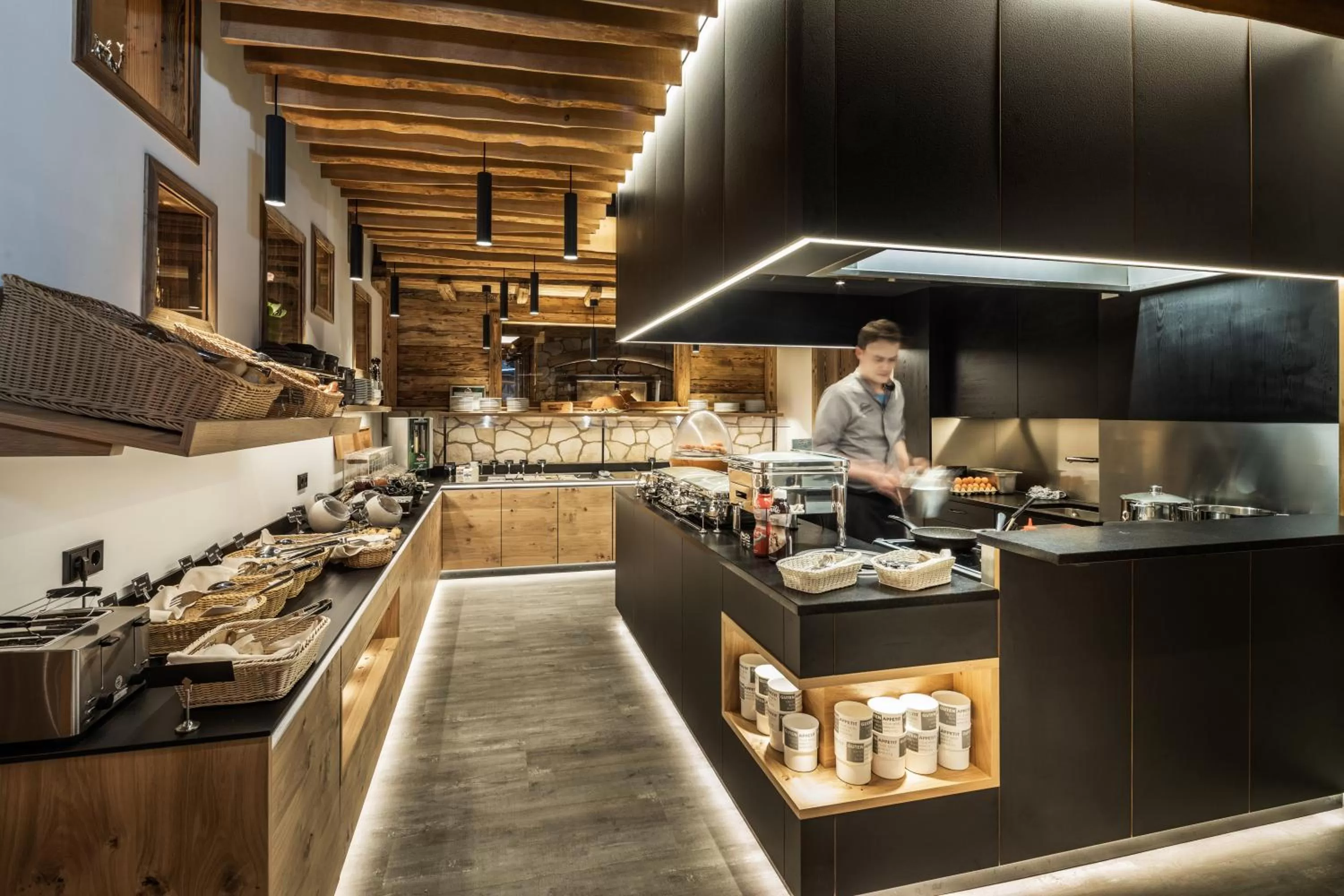 Breakfast in Alm- & Wellnesshotel Alpenhof