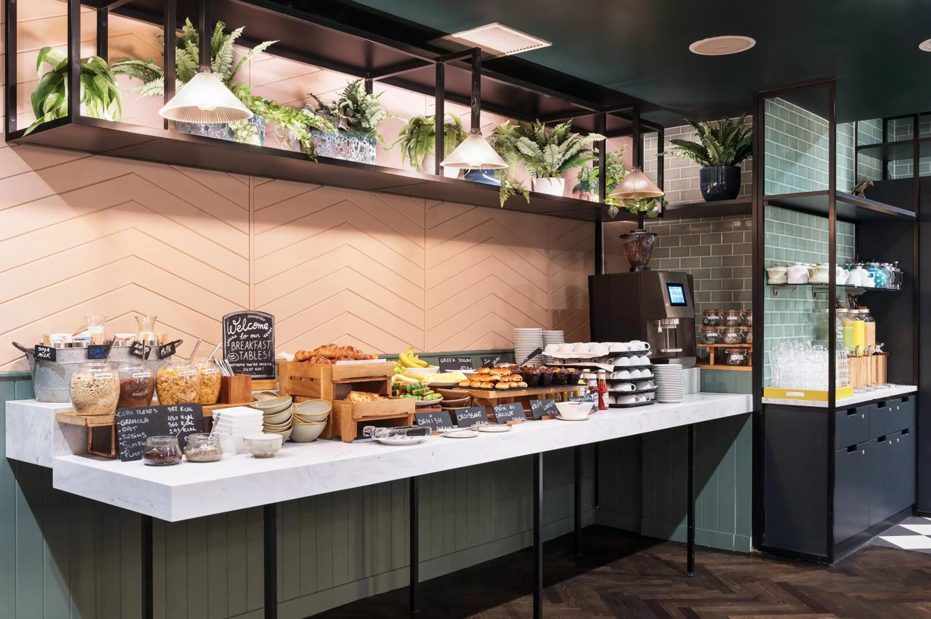 Restaurant/places to eat in Hotel Indigo London - Kensington by IHG